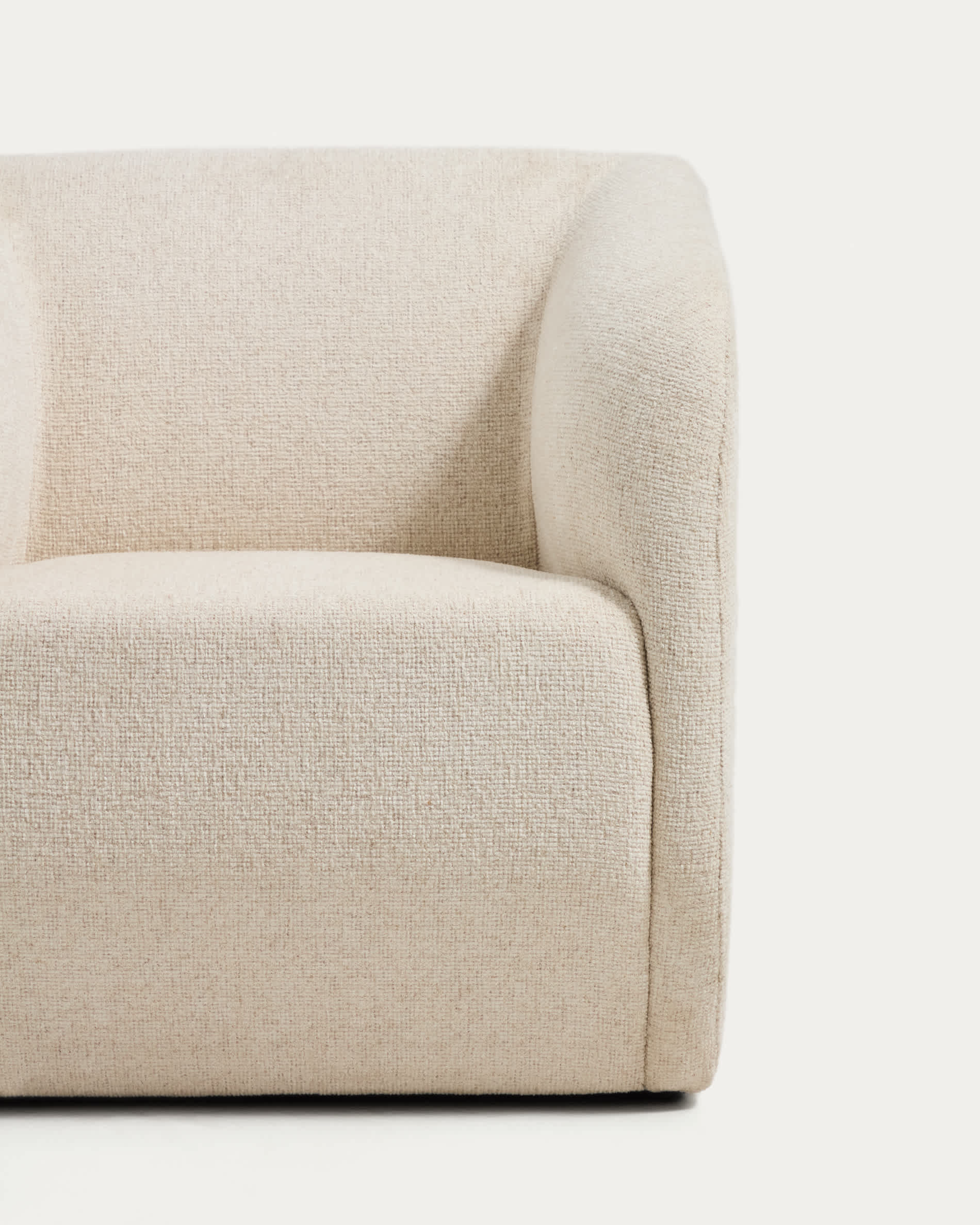 Milare armchair in beige chenille 73 cm FSC 100%
