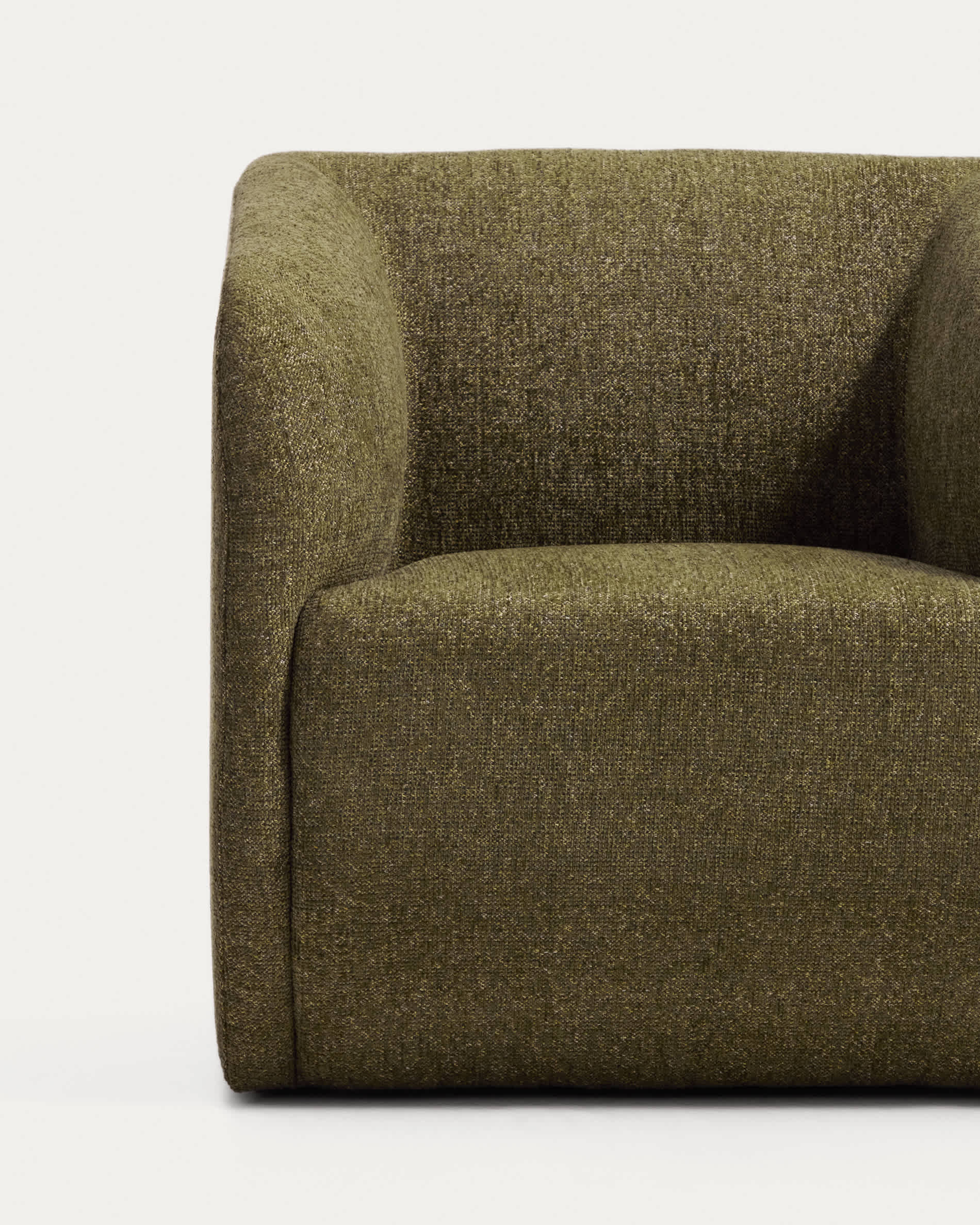 Milare armchair in olive green chenille 73 cm FSC 100%