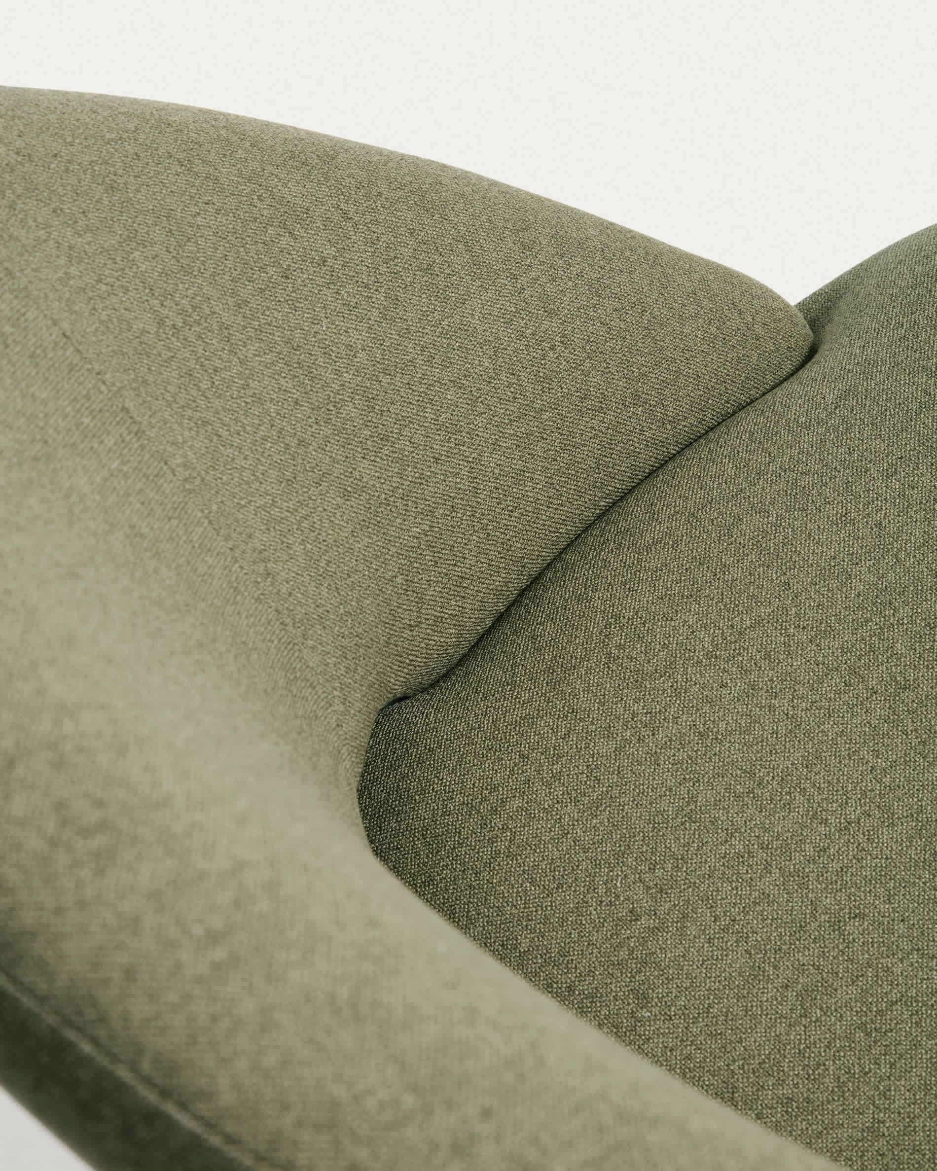 Bonali armchair in green chenille with green metal legs FSC Mix Credit