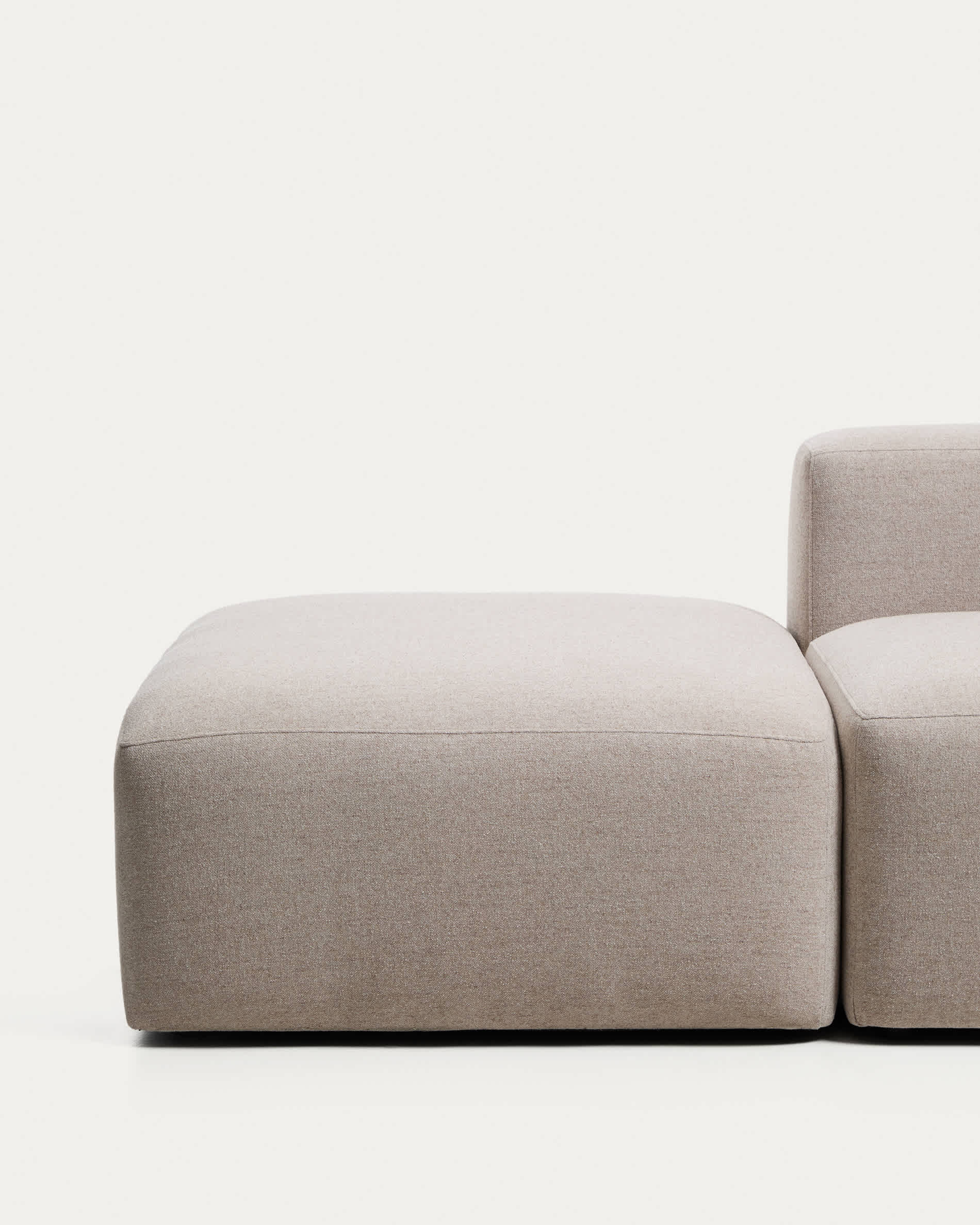 Blok 3-seater sofa with end pouffe in beige chenille 270cm FSC Mix Credit