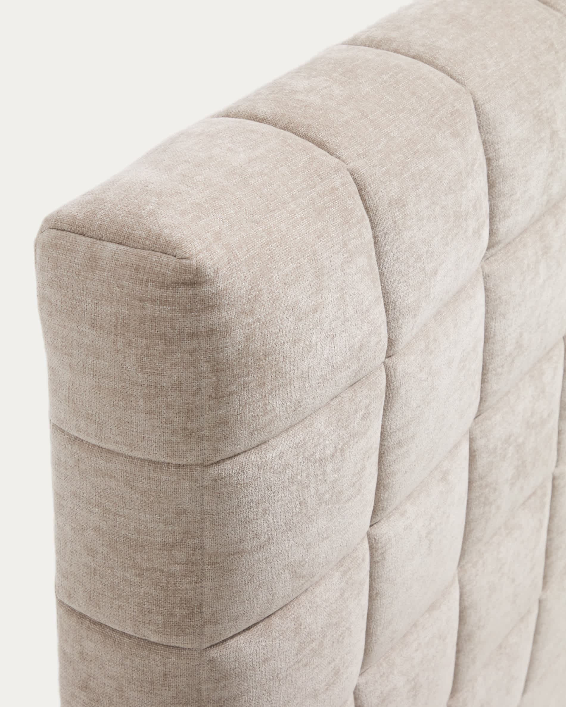 Luiana bed in beige chenille with removable covers for 160 x 200 cm mattress