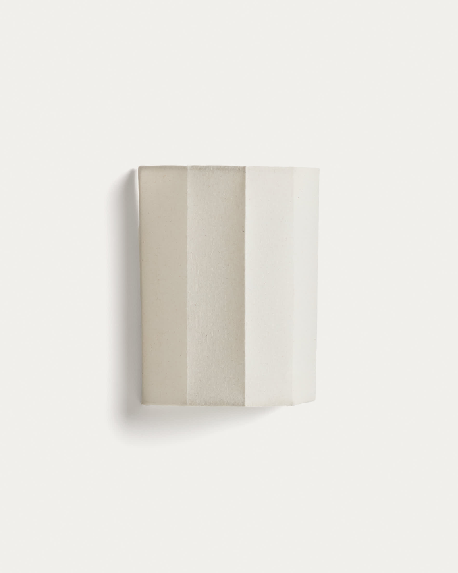 Lumeni beige rubberwood and linen wall-mounted light fixture 20 cm