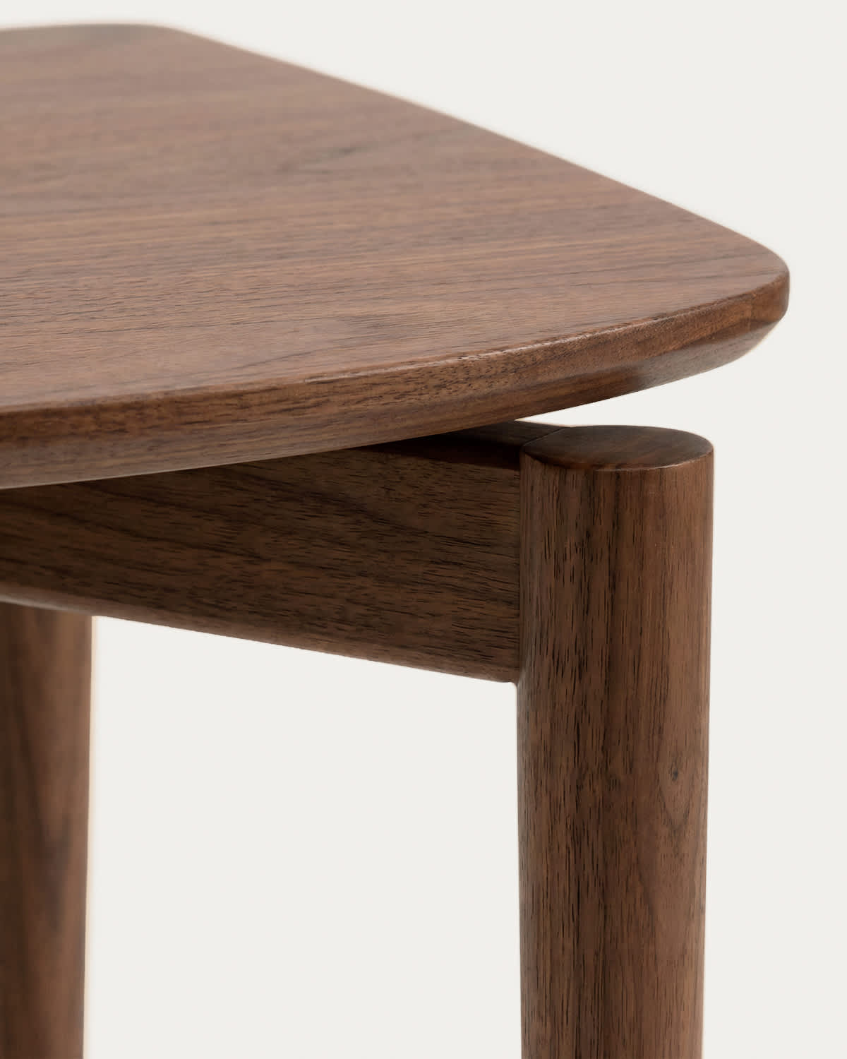 Evera stool in oak veneer with walnut finish 65cm