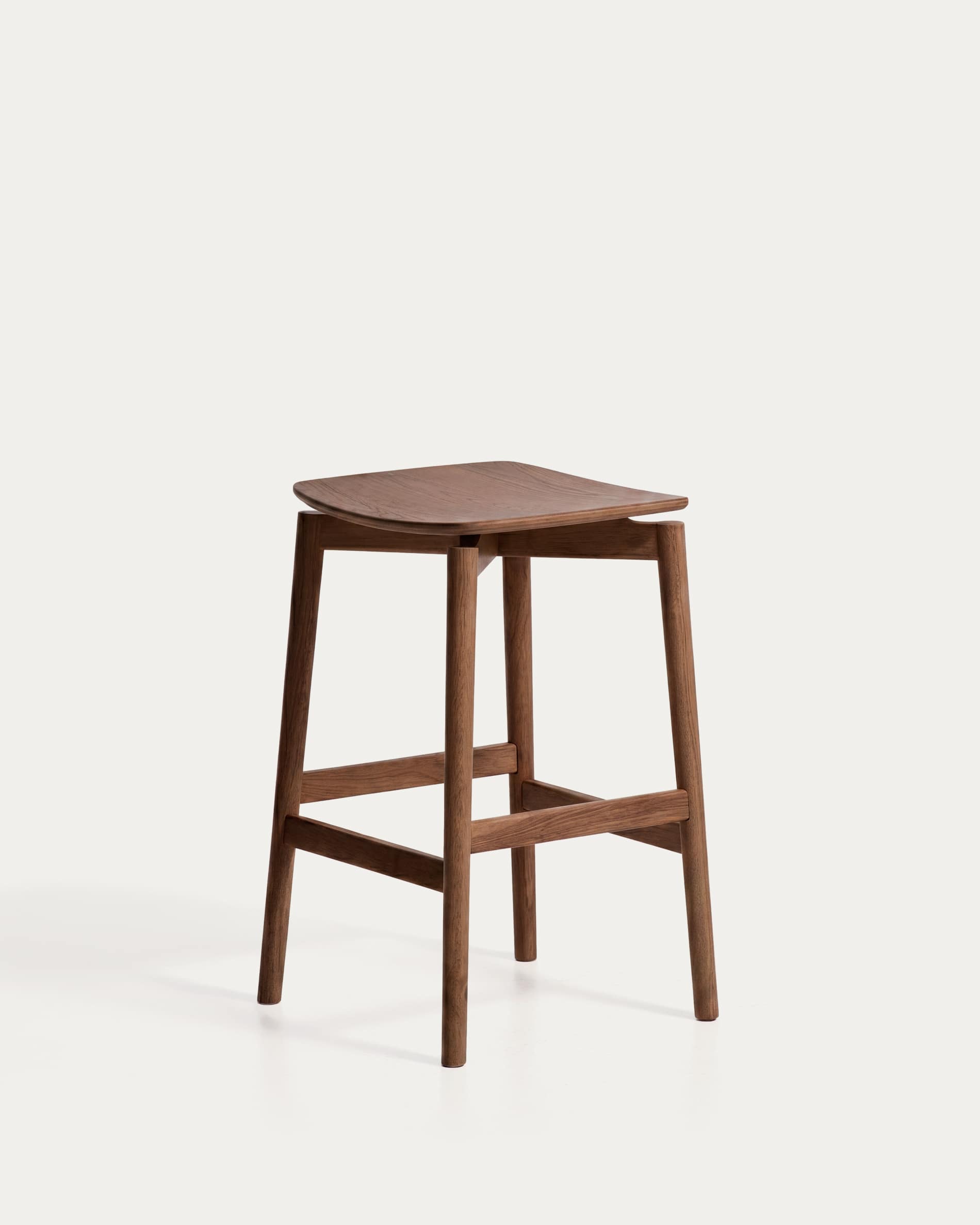 Evera stool in oak veneer with walnut finish 65cm