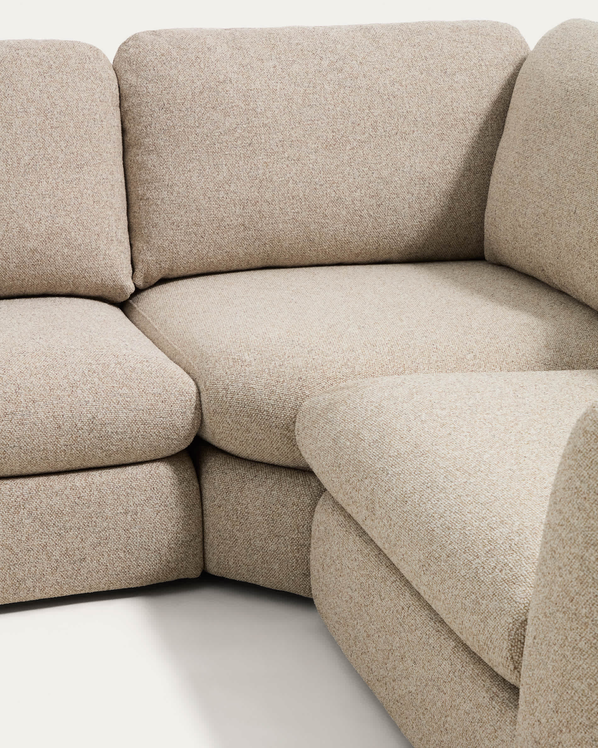Vera beige 5-seater corner sofa with right-hand end section 330 x 245 cm FSC Mix Credit