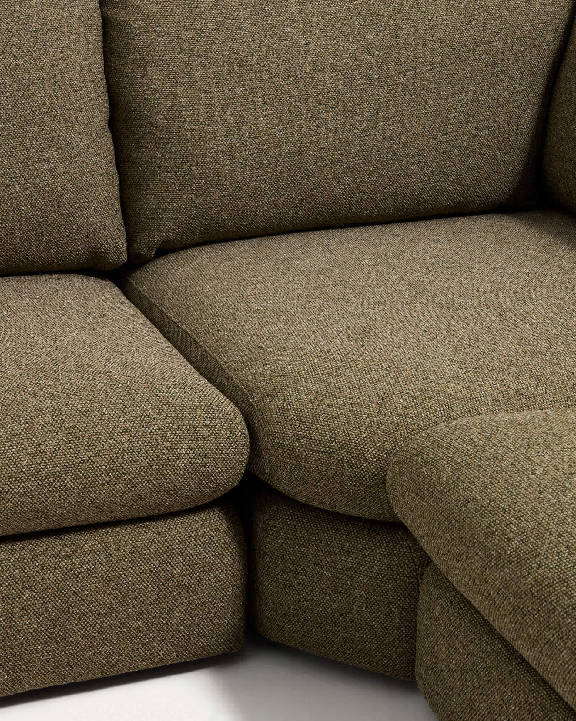 Vera olive green 5-seater corner sofa 330 x 330 cm FSC Mix Credit