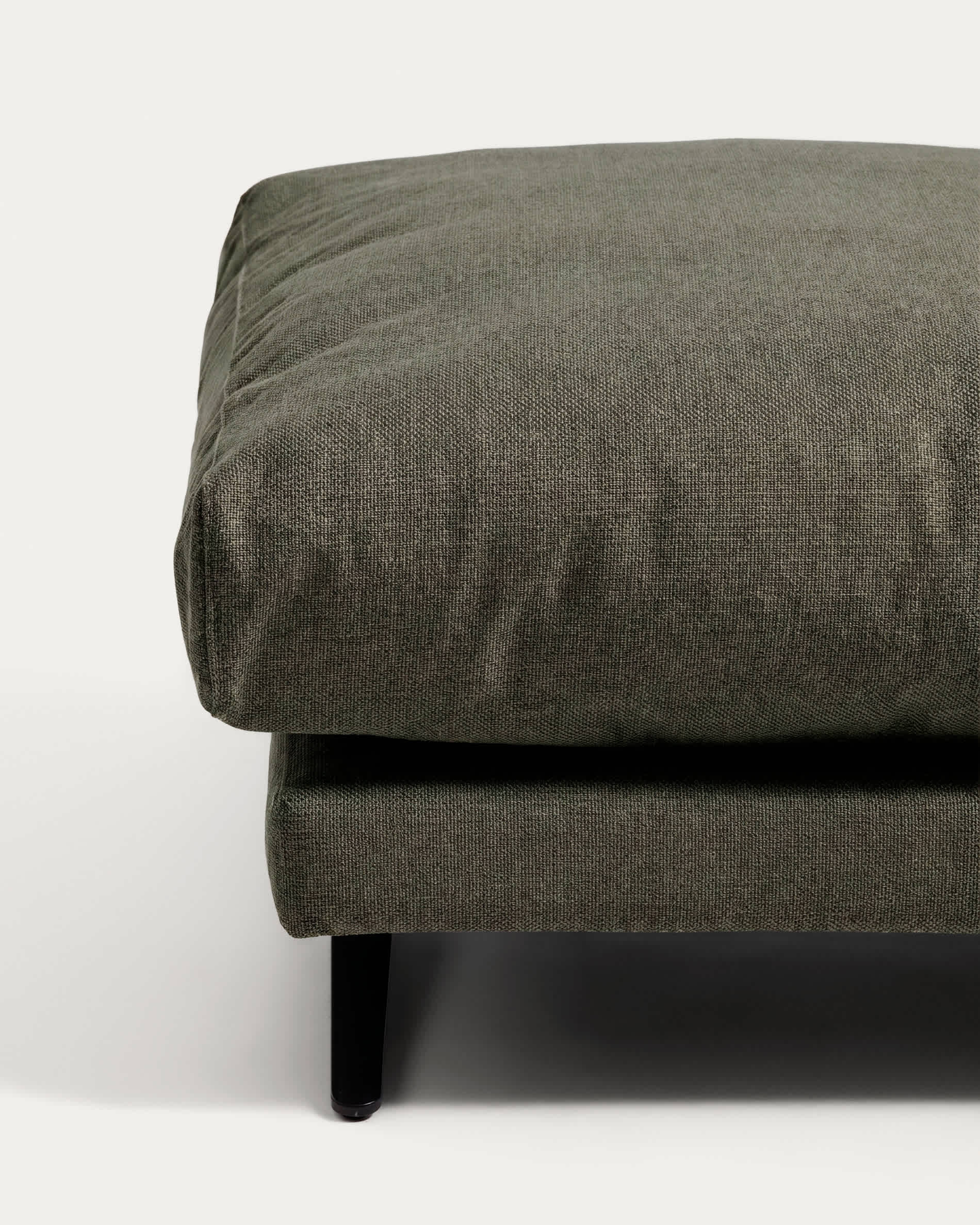 Veliro fire-retardant footrest in dark green with steel legs with black finish 85 x 90 cm FSC Mix Credit