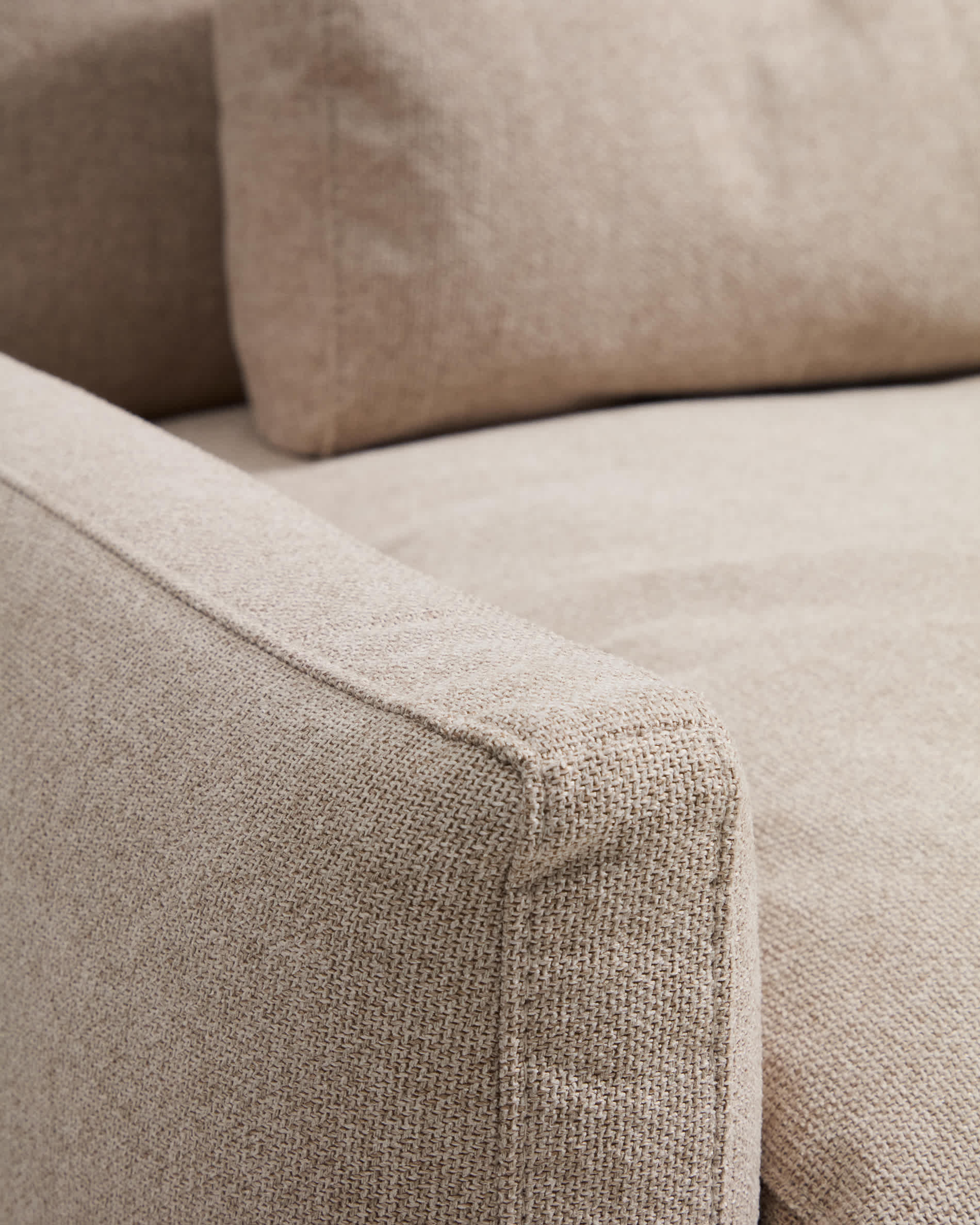 Veliro fire-retardant 3-seater sofa in beige with steel legs with black finish 240 cm FSC Mix Credit