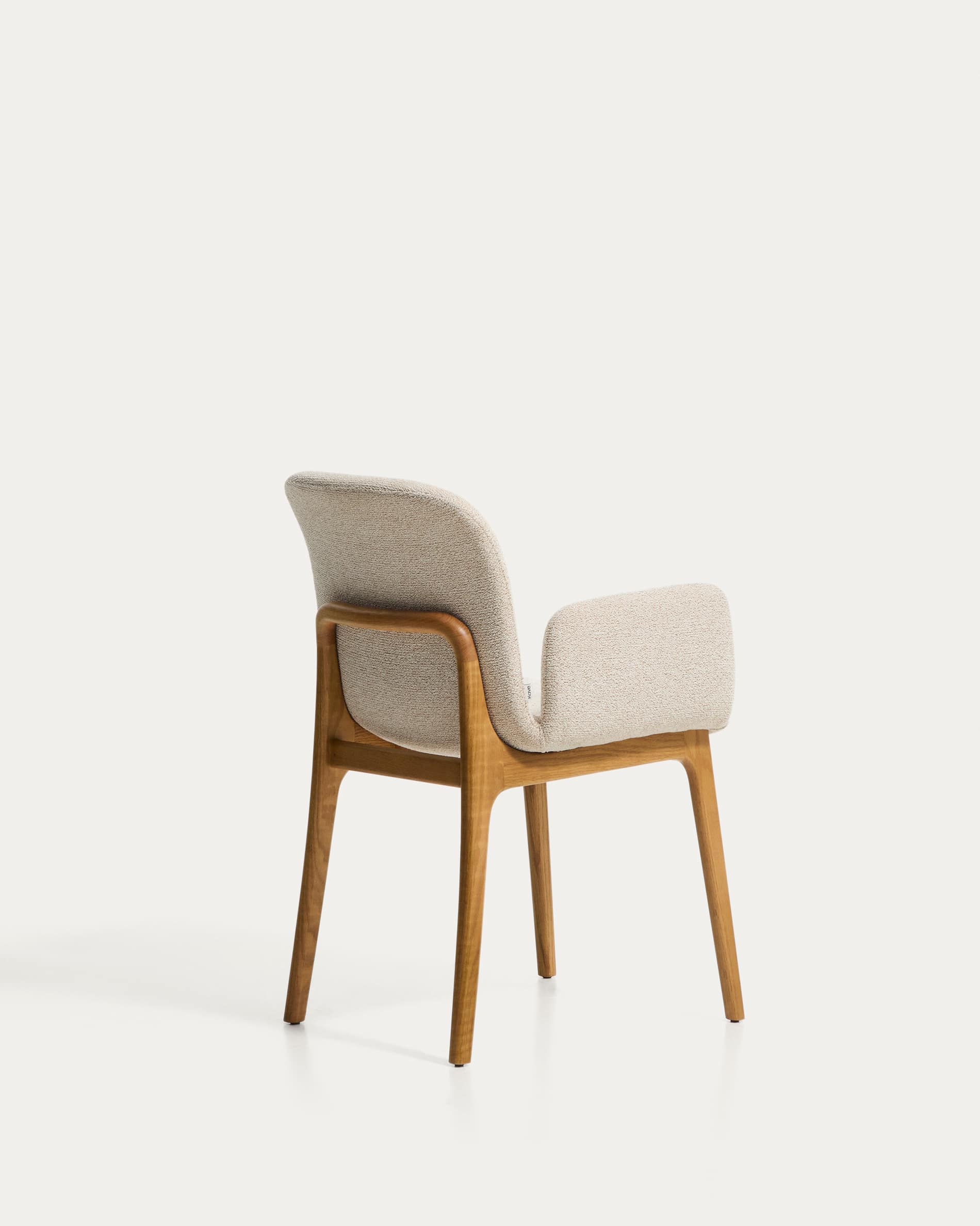 Elnor chair with armrests in beige chenille with solid oak wood legs in a natural finish