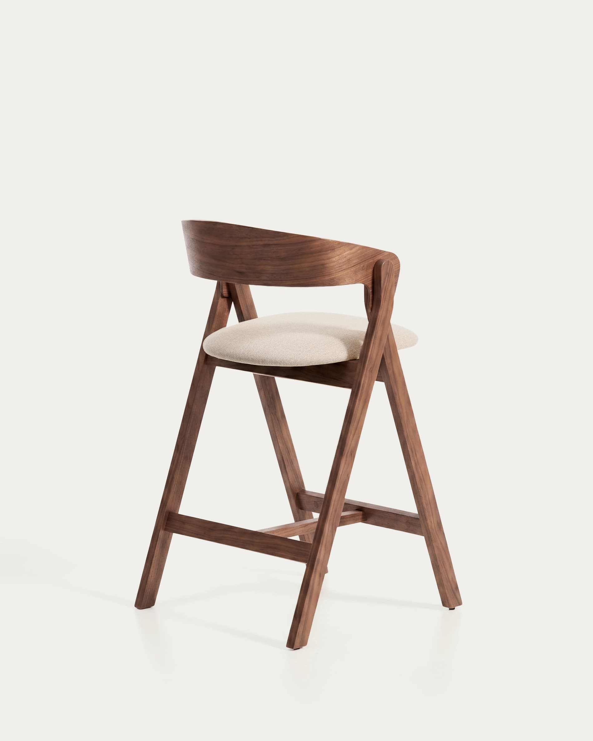 Godia stool in oak veneer with walnut finish and beige chenille
