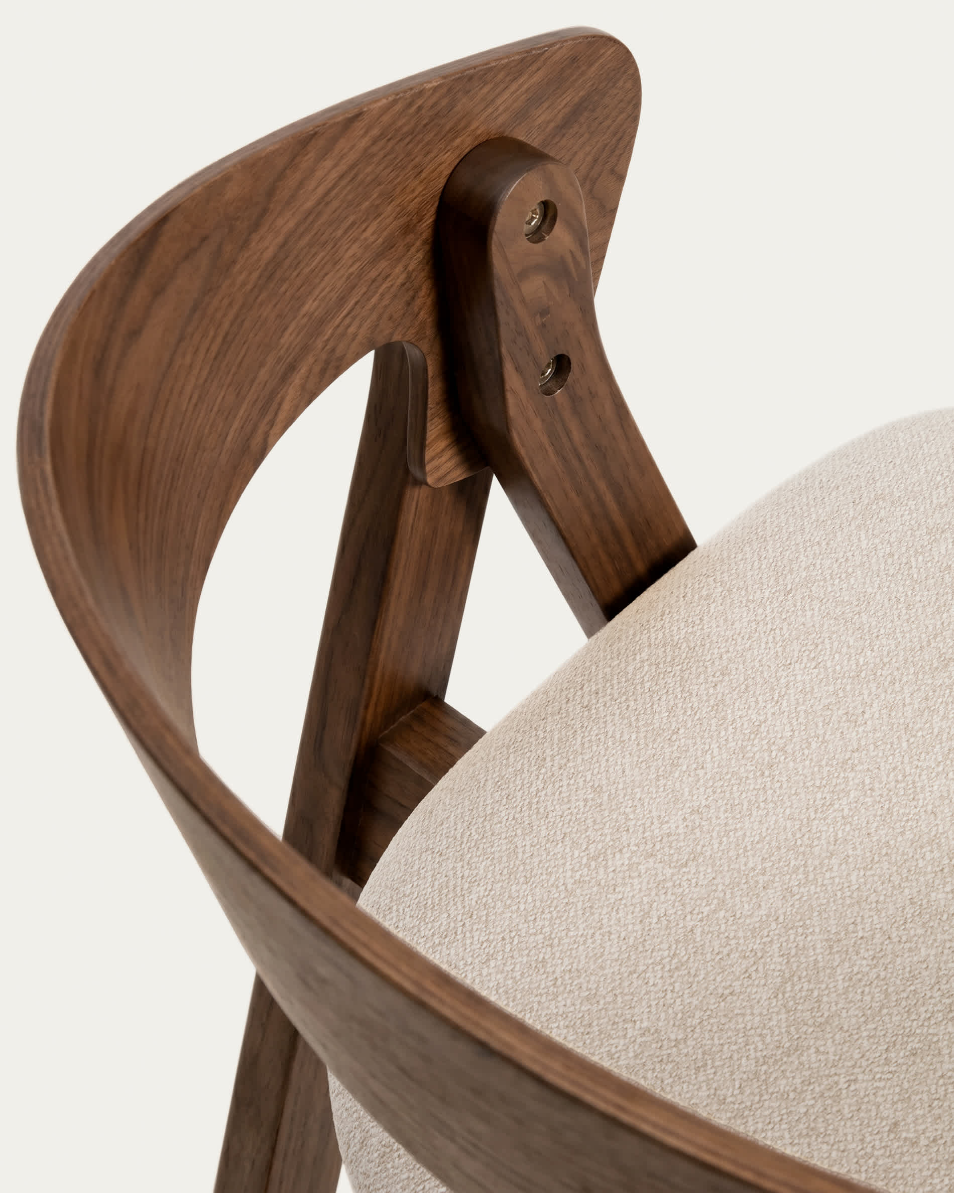 Godia stool in oak veneer with walnut finish and beige chenille