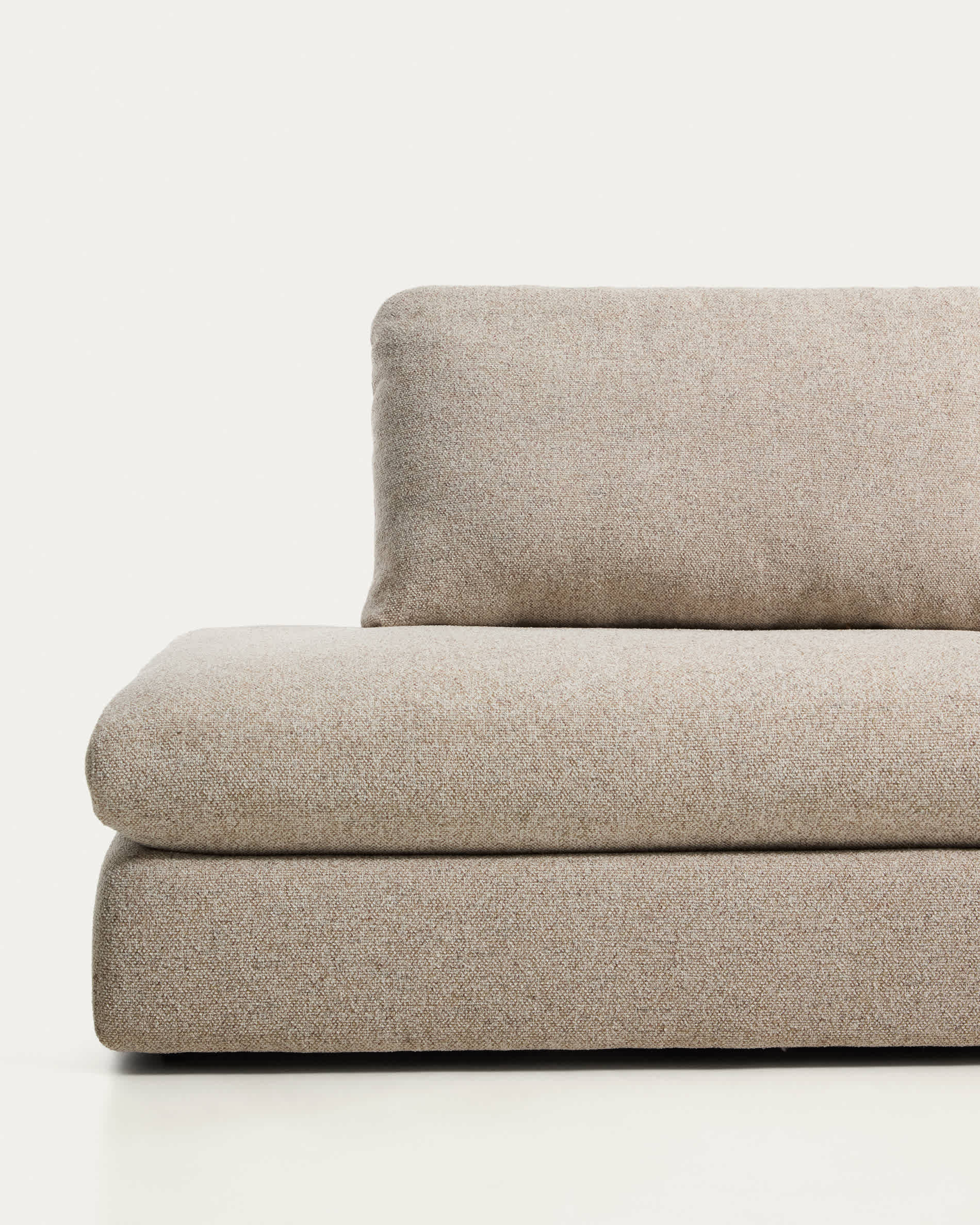 Vera beige 4-seater sofa with left-hand end section 325 cm FSC Mix Credit