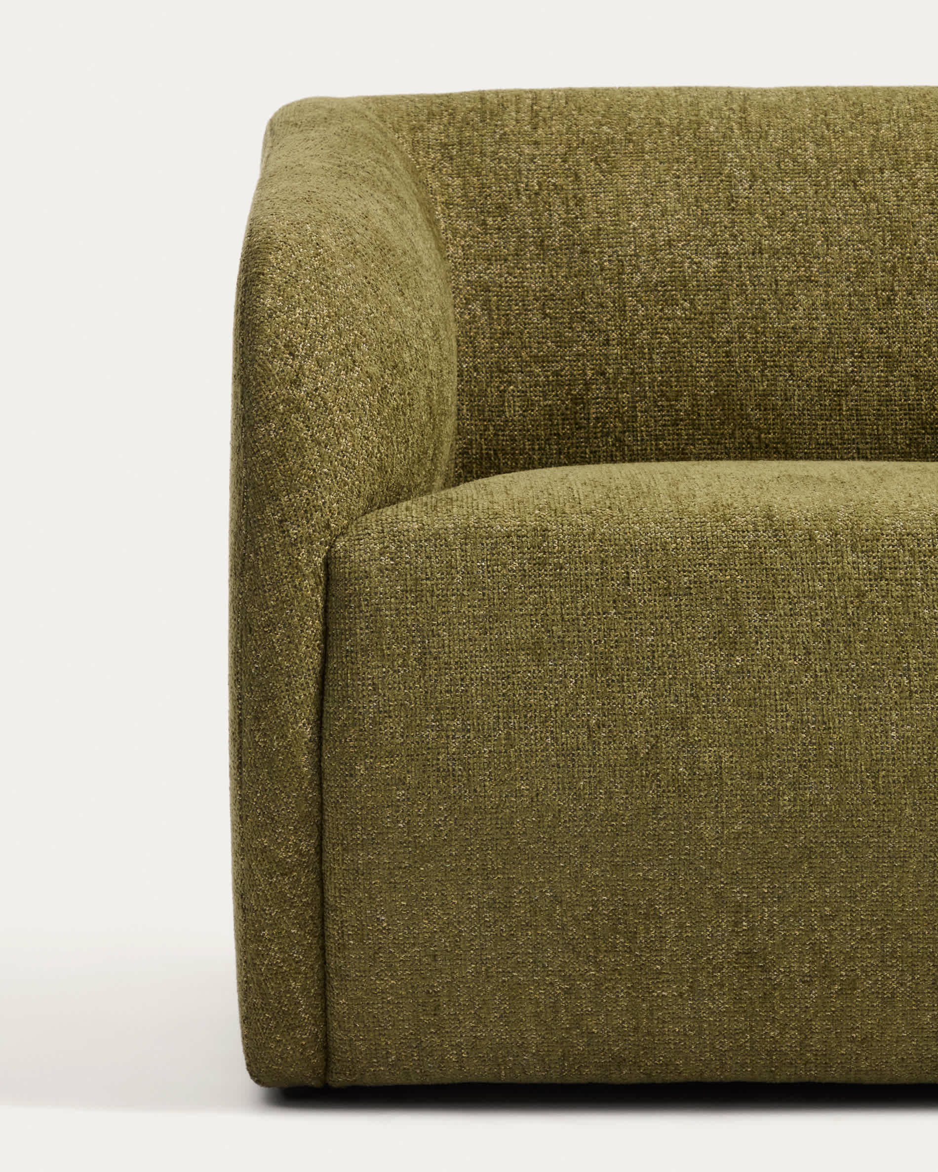 Milare armchair in olive green chenille 83 cm FSC 100%