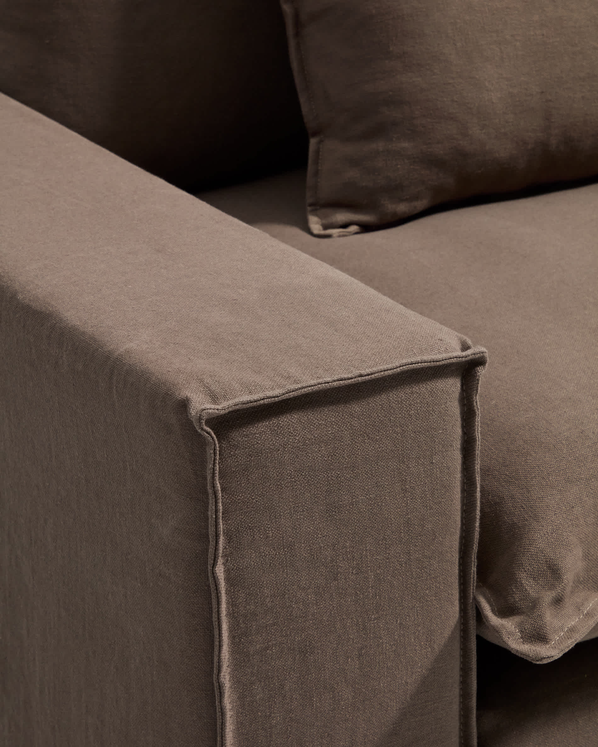 Anarela 100% taupe linen armchair with removable cover 150cm FSC Mix Credit