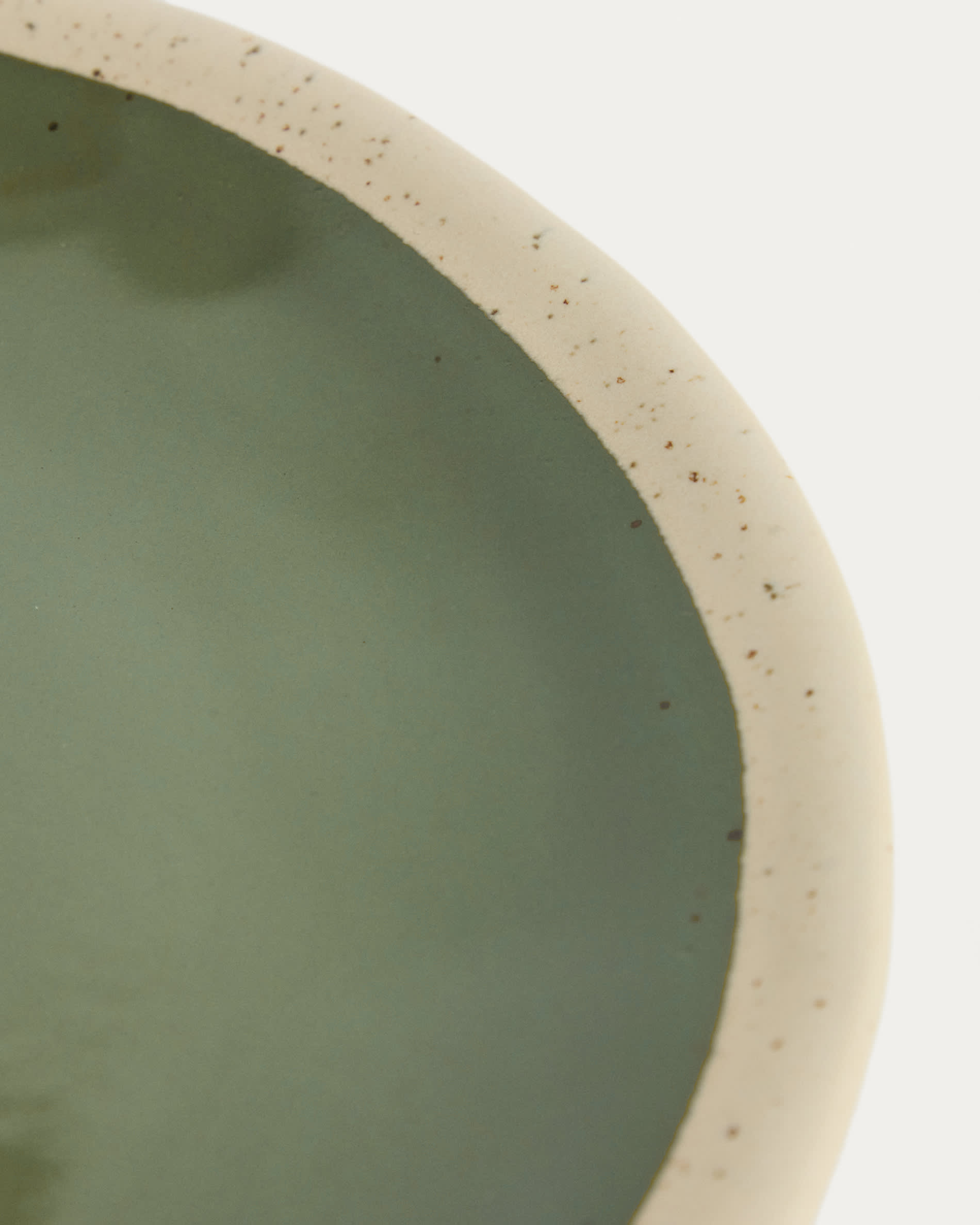 Nale beige ceramic plate with green bottom