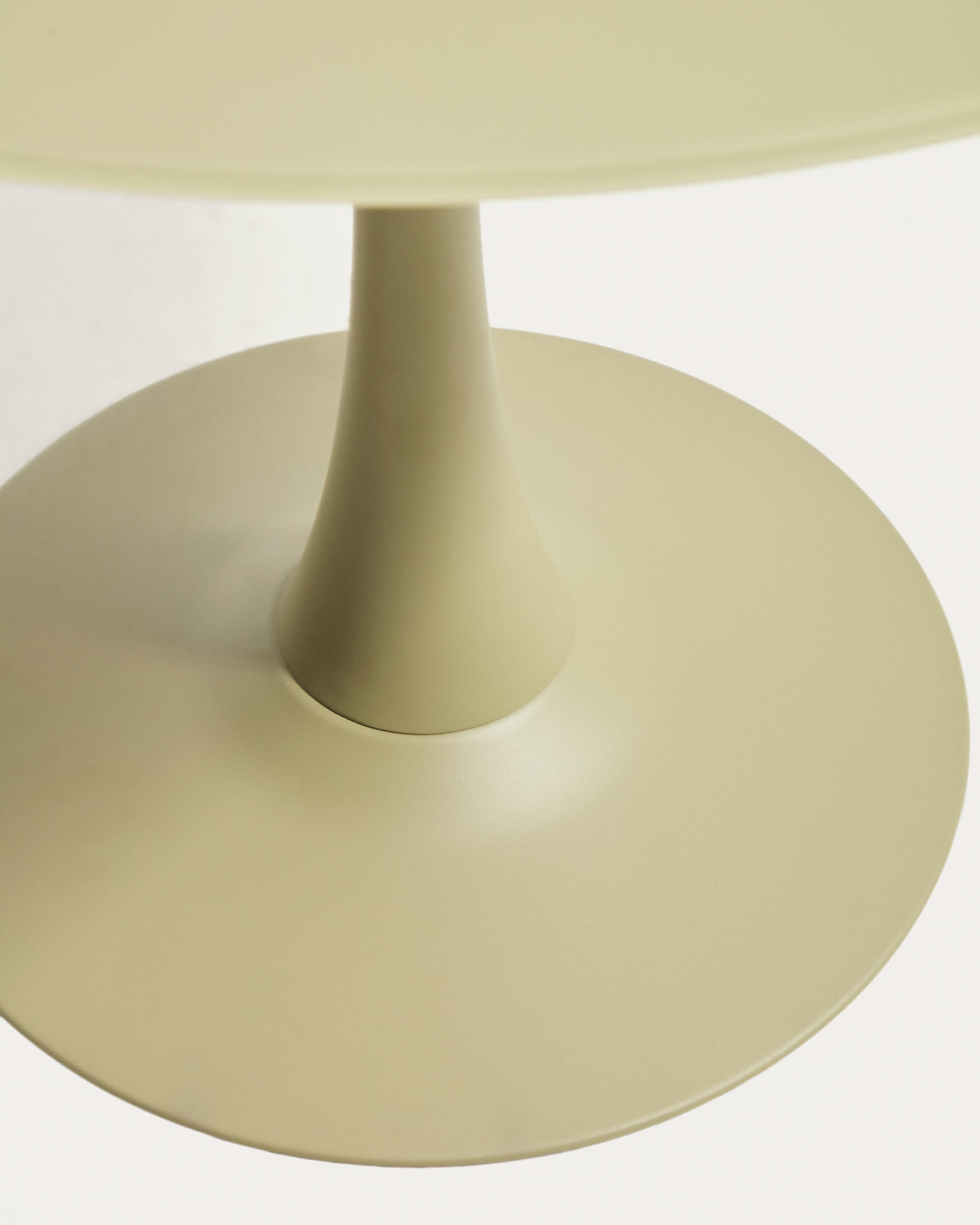Round Vedira table in glass and green steel Ø90 cm