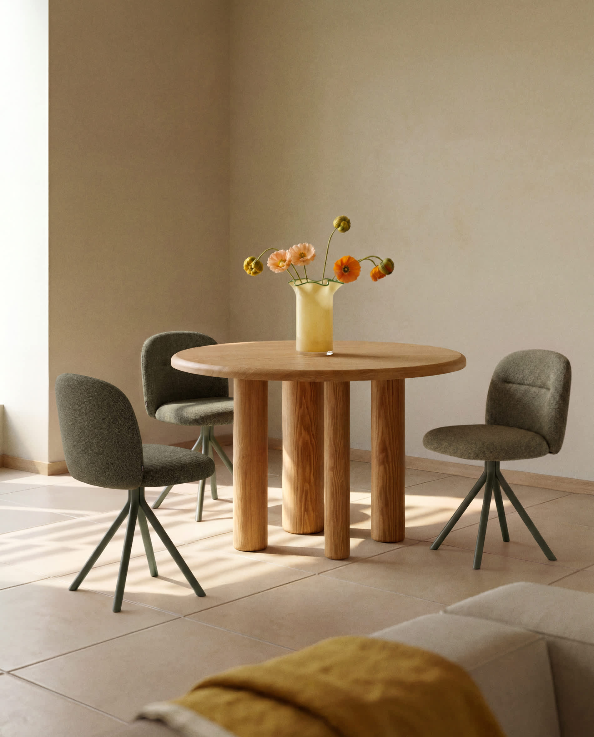 Arino green chenille swivel chair with green metal legs FSC 100%