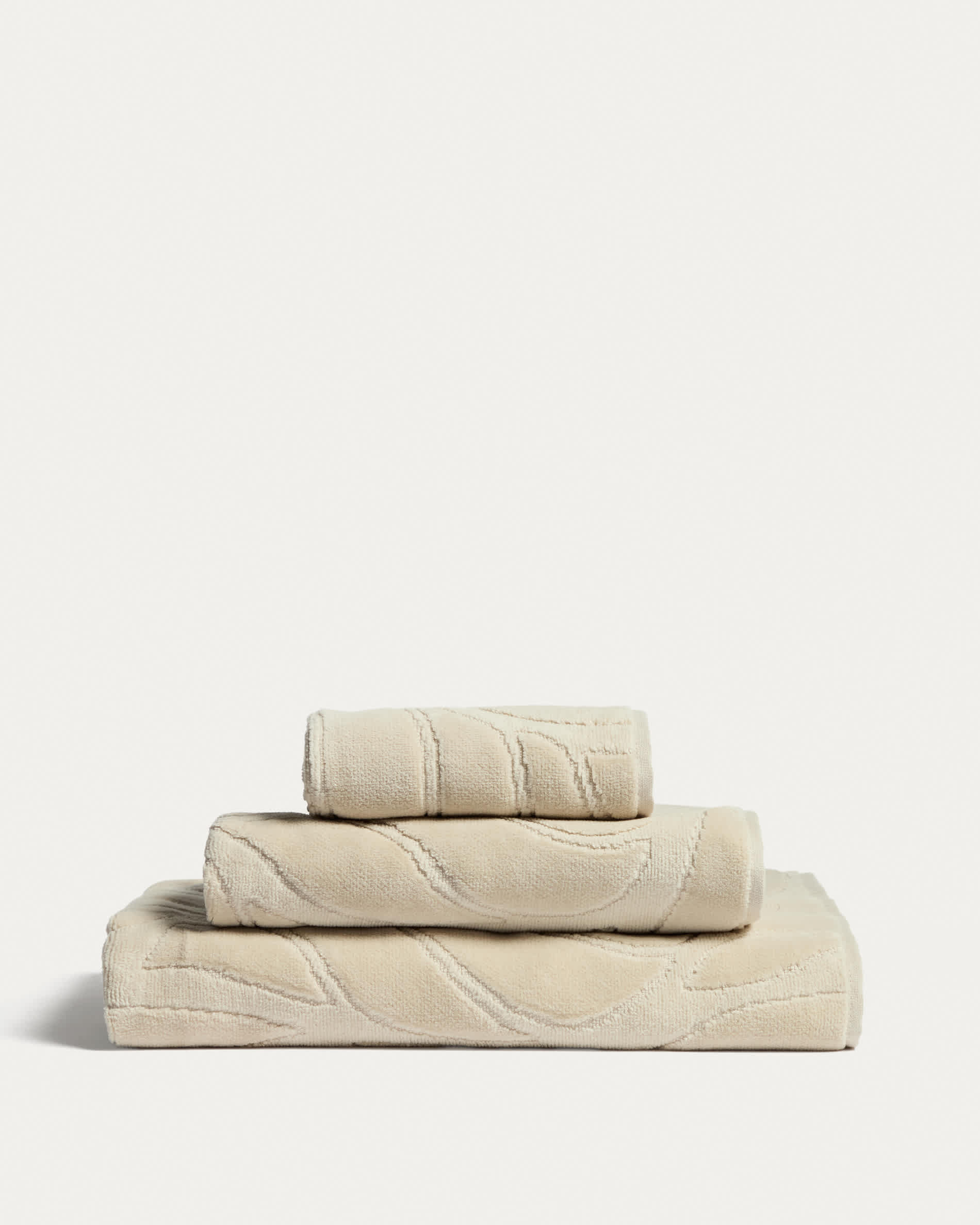 Lurevi 100%-cotton jacquard hand towel with a beige velvet finish 30 x 50 cm
