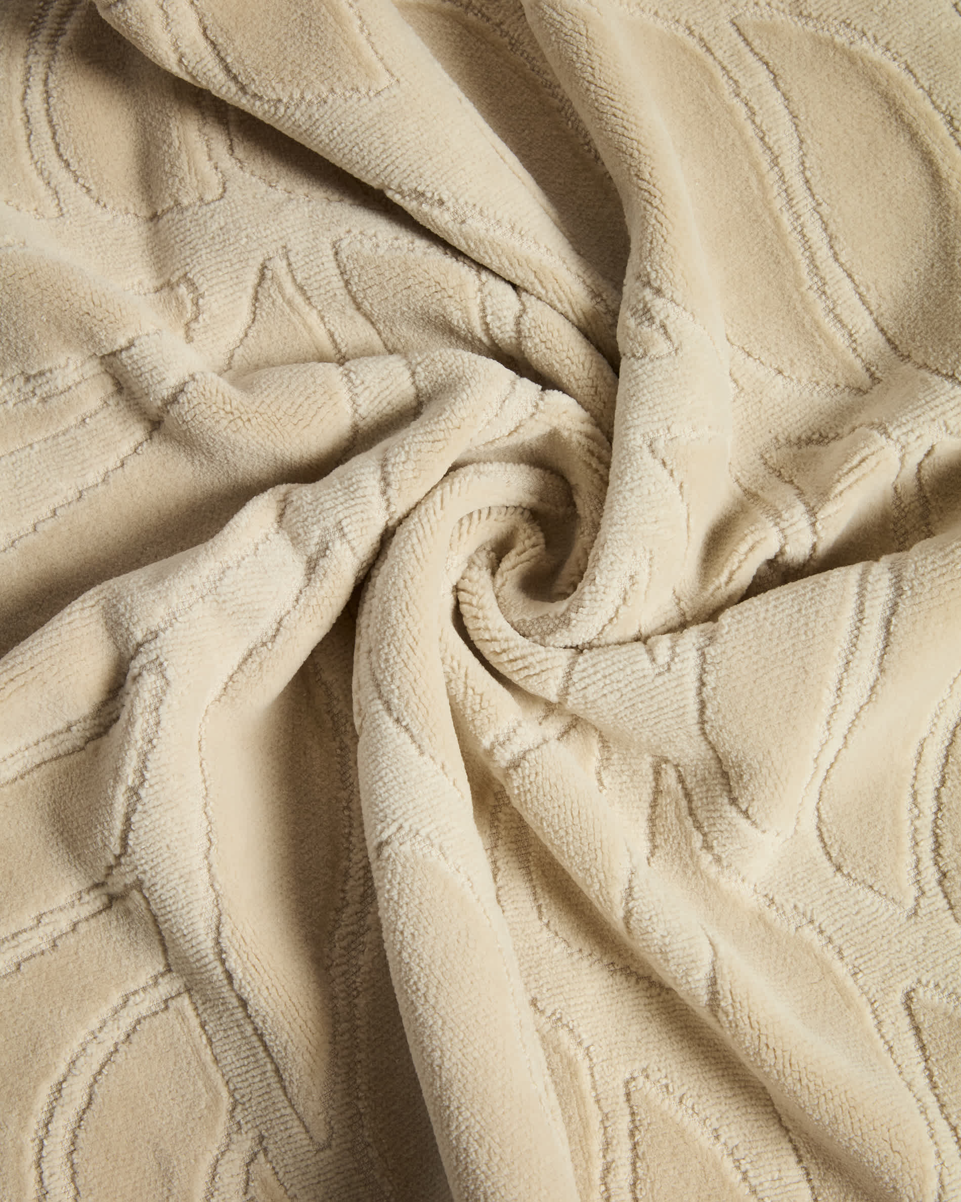 Lurevi 100%-cotton jacquard bath towel with a beige velvet finish 70 x 140 cm