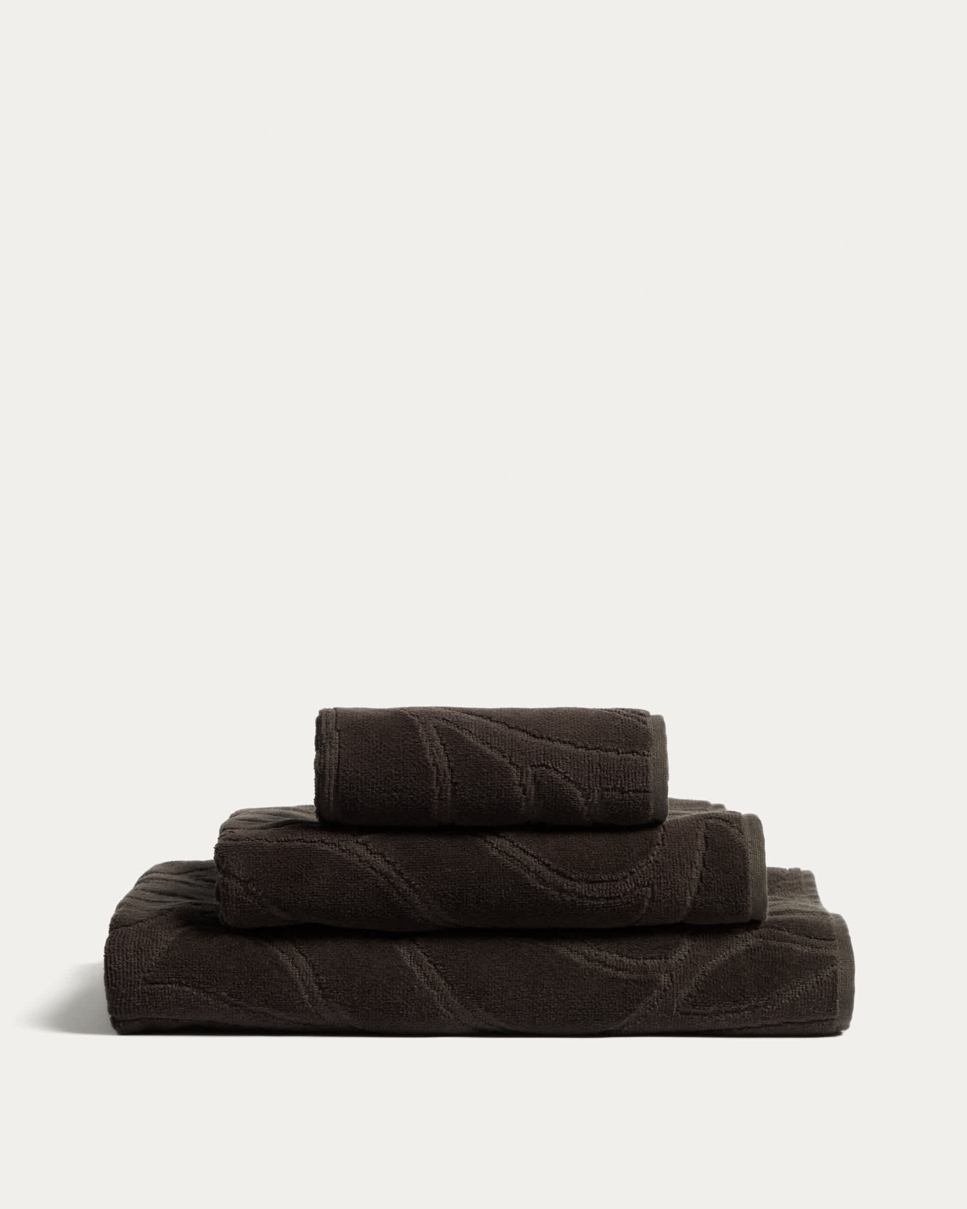 Lurevi 100%-cotton jacquard hand towel with a brown velvet finish 30 x 50 cm