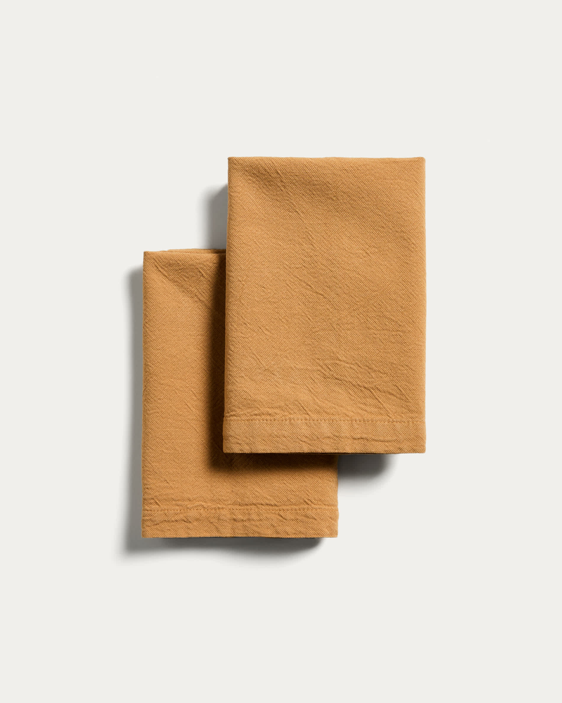 Lerava set of 2 napkins in washed mustard yellow cotton 35 x 35cm