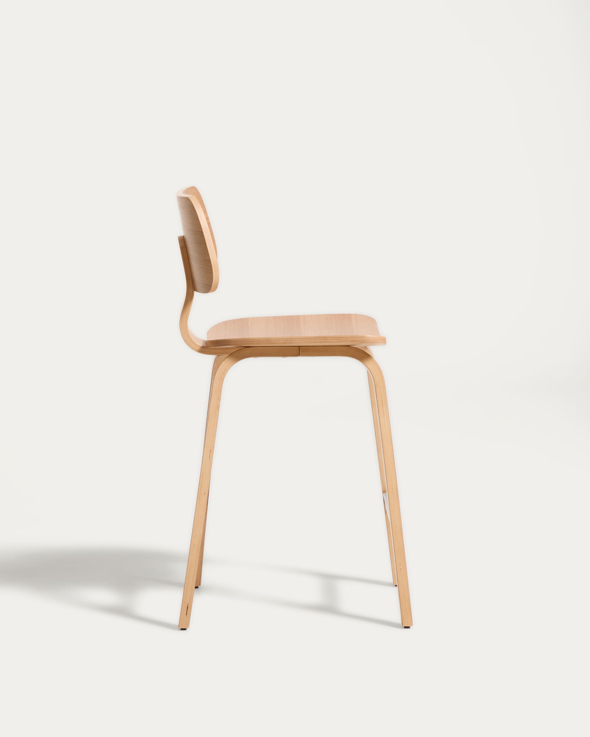 Gena stool in oak veneer 65cm