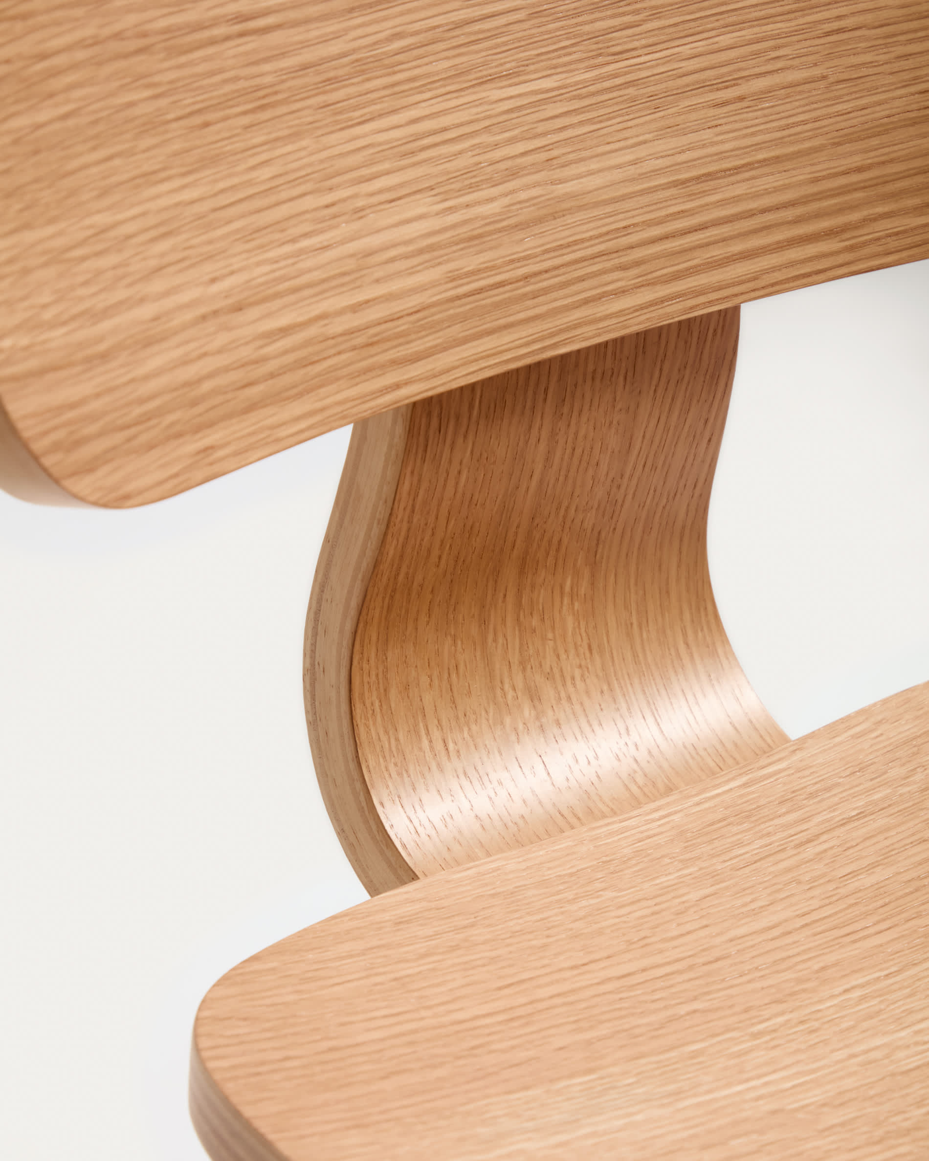 Gena stool in oak veneer 65cm