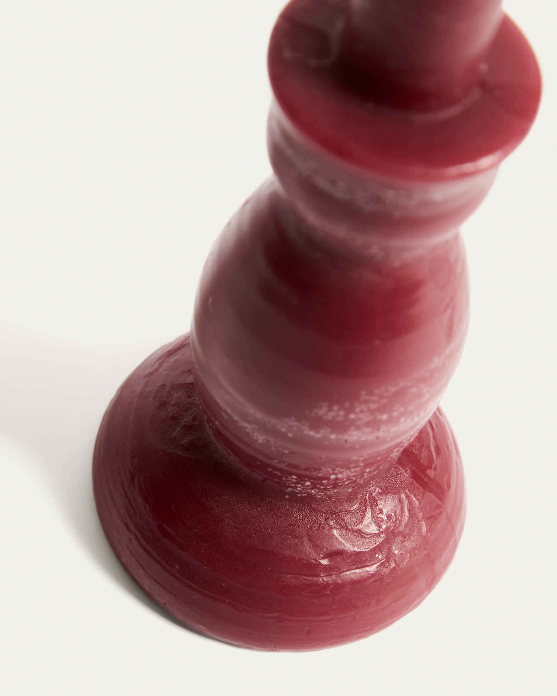 Maroon Ferel candle 24 cm