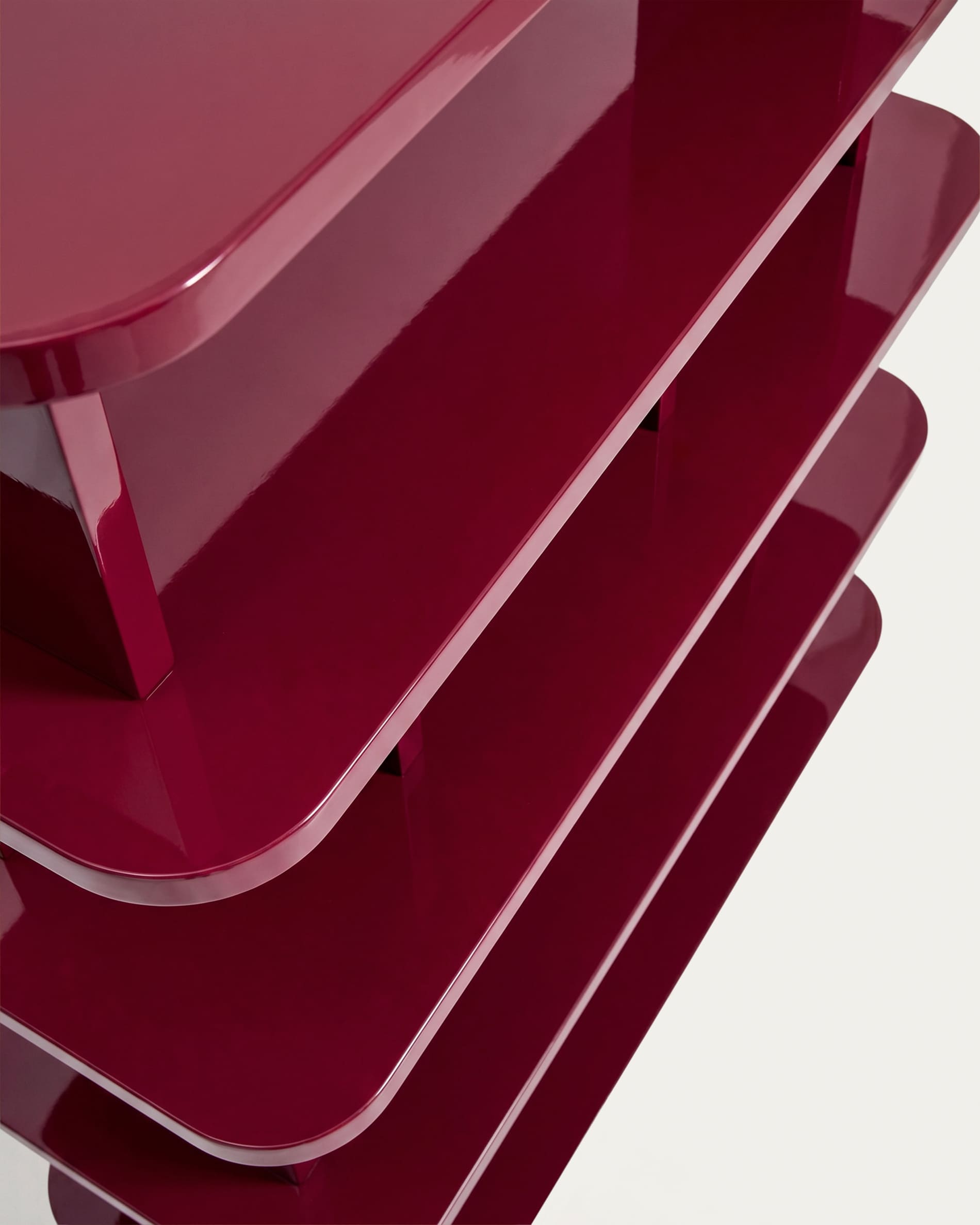 Aduma glossy-finish maroon lacquered MDF shelving unit FSC 100% 100 x 187 cm
