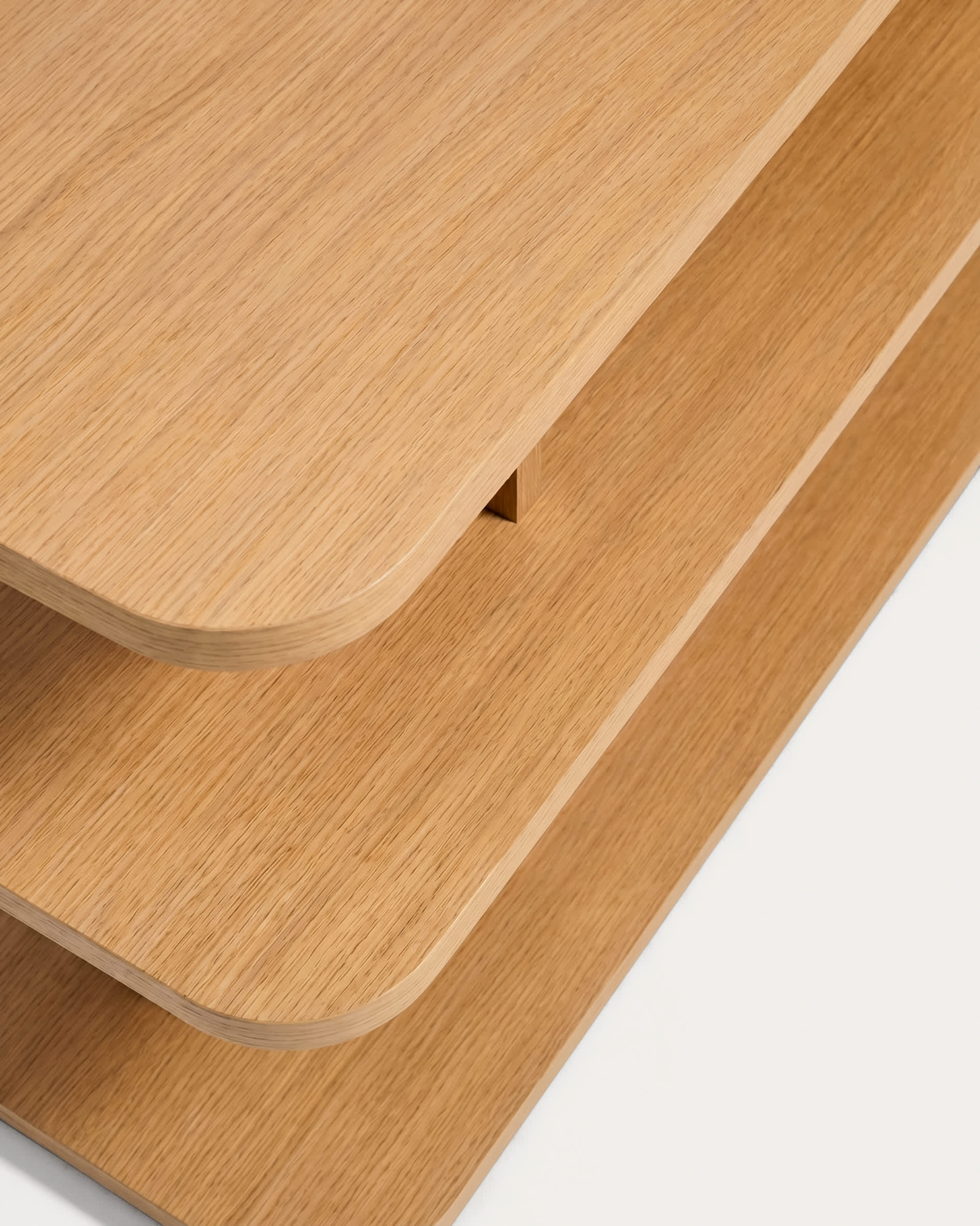 Aduma natural-coloured finish oak veneer shelving unit FSC 100% 160 x 65 cm