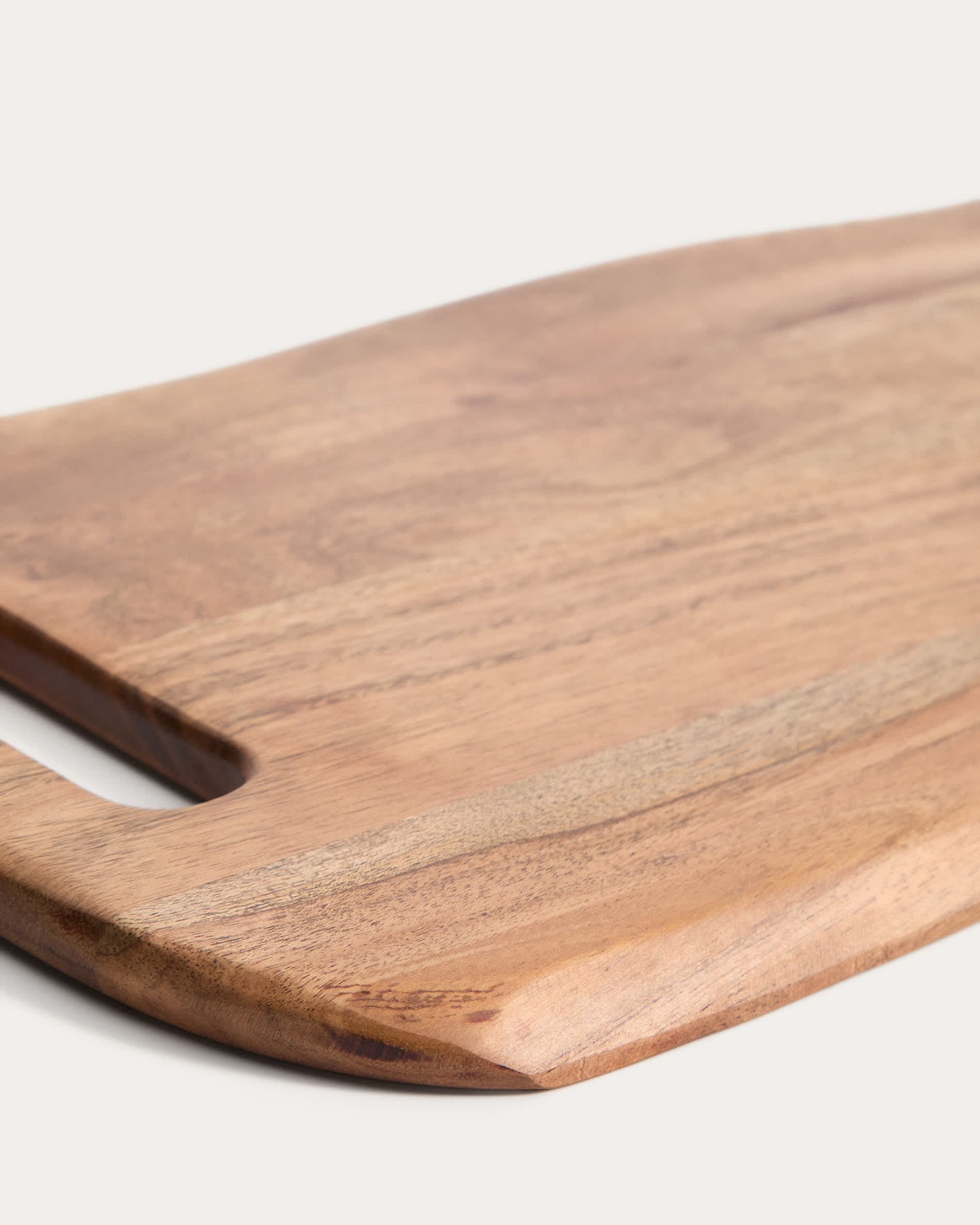 Zeun acacia wood serving board 60 x 30cm