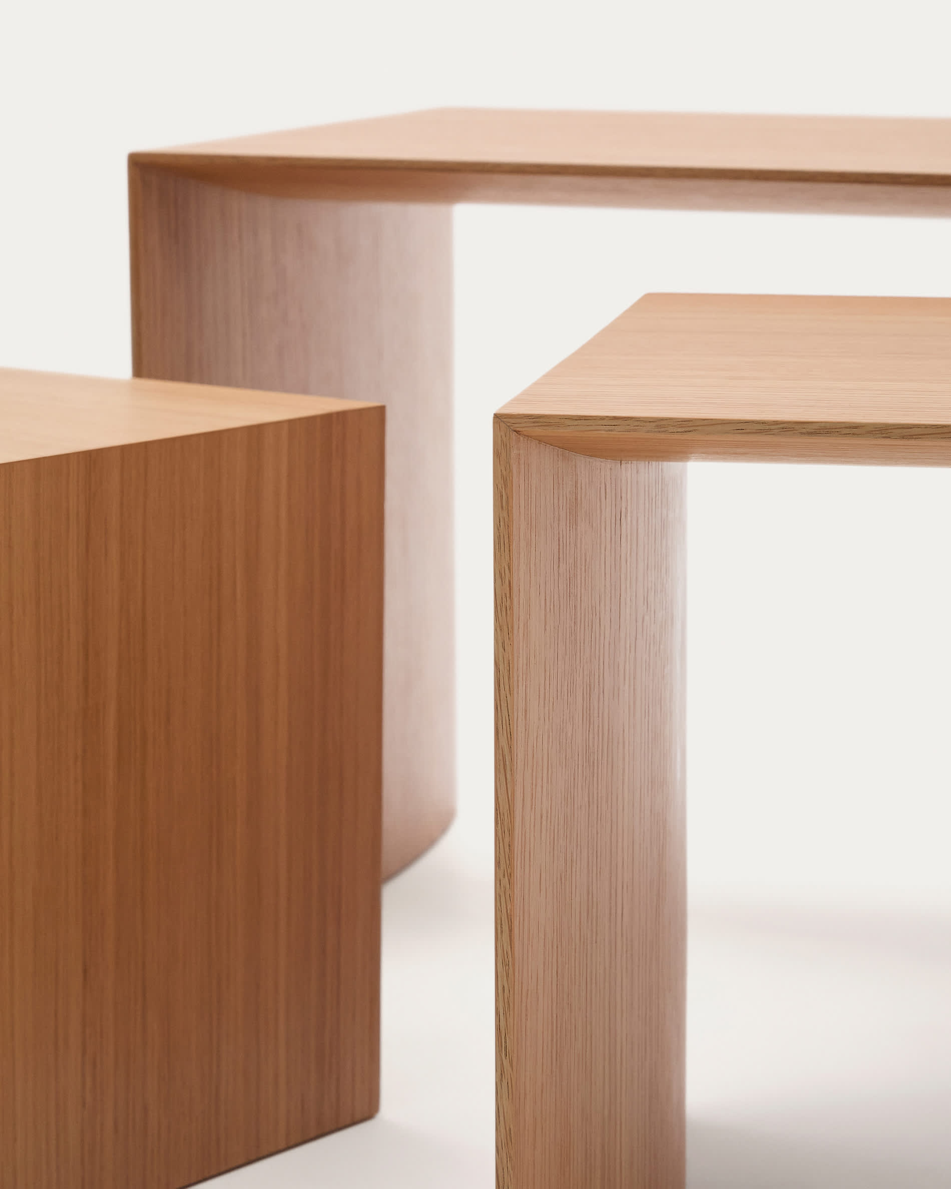 Litto set of 3 oak veneer nesting tables FSC Mix Credit 60 x 40 / 51 x 36 / 42 x 31 cm
