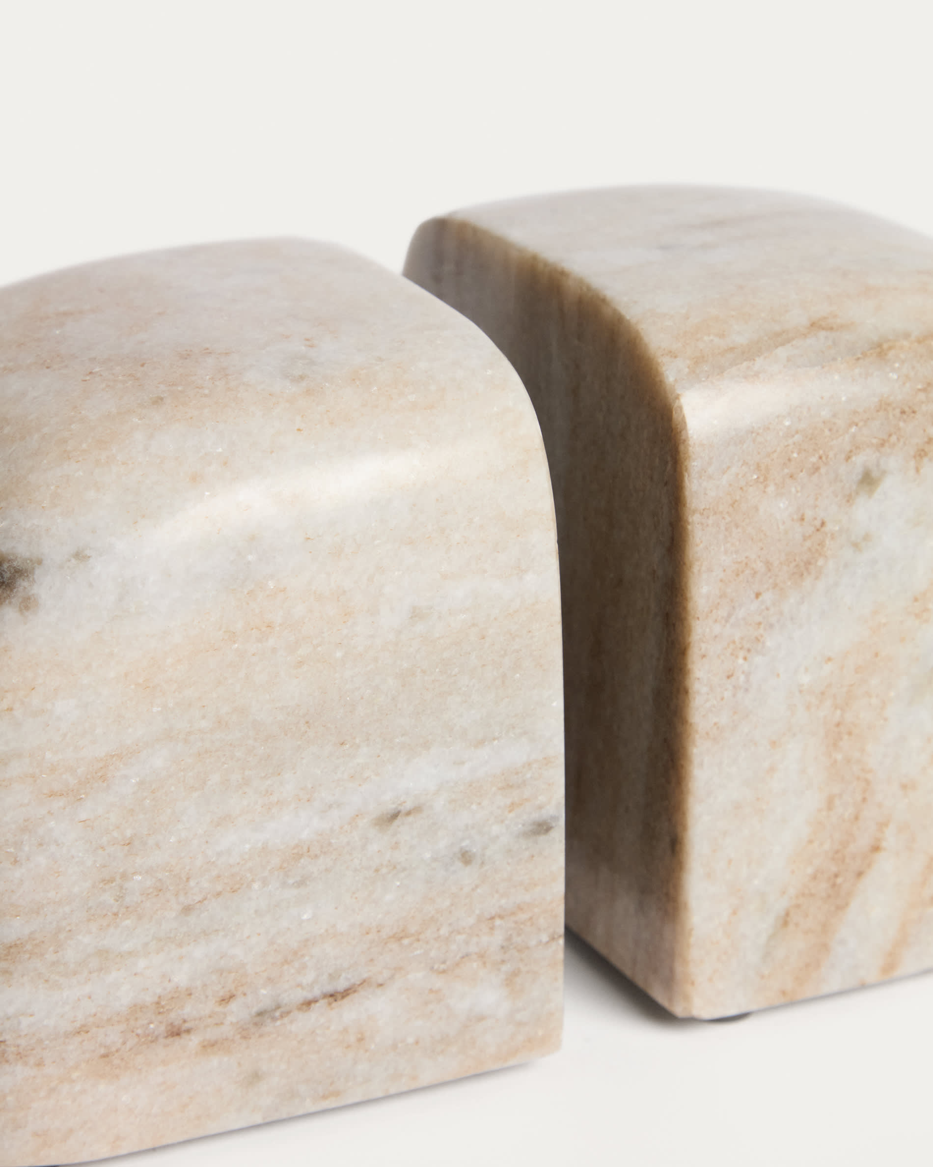 Benine beige marble bookends