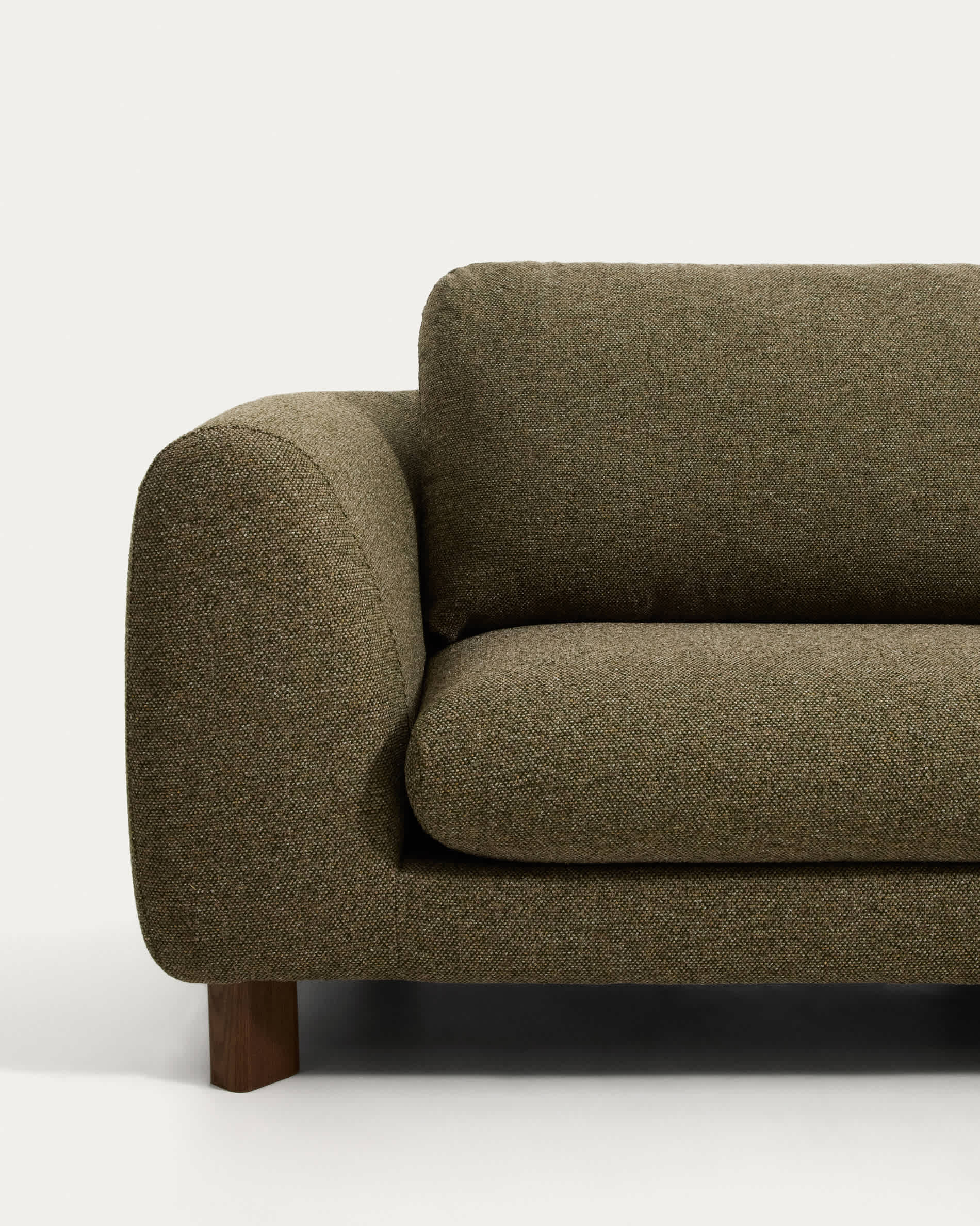 Vera olive green 4-seater sofa with right-hand chaise longue with walnut-finish solid ash wood legs 322 cm FSC Mix Credit