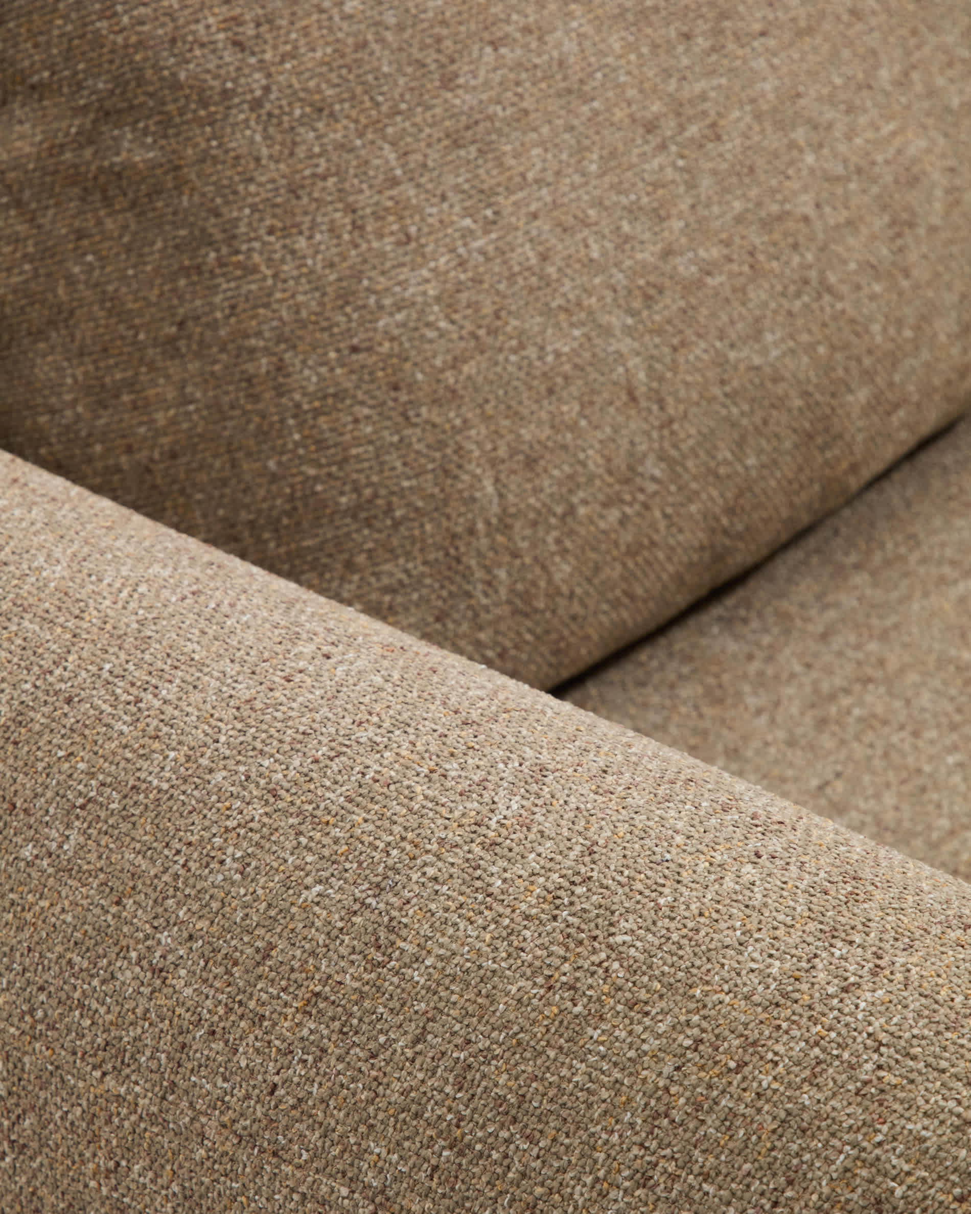 Vera light brown 3-seater sofa with left-hand chaise longue with natural-finish solid ash wood legs 232 cm FSC Mix Credit