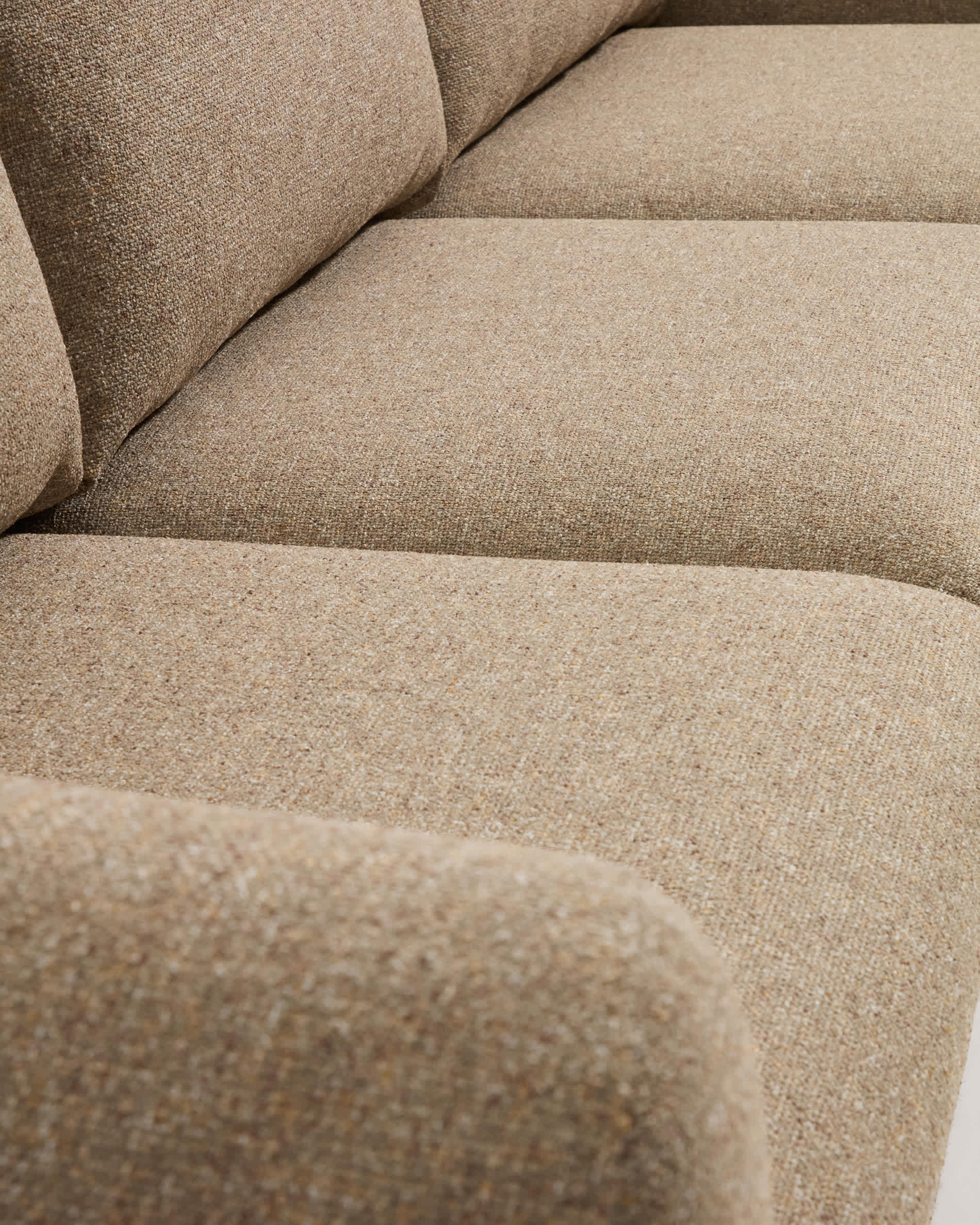 Vera light brown 4-seater sofa with natural-finish solid ash wood legs 320 cm FSC Mix Credit