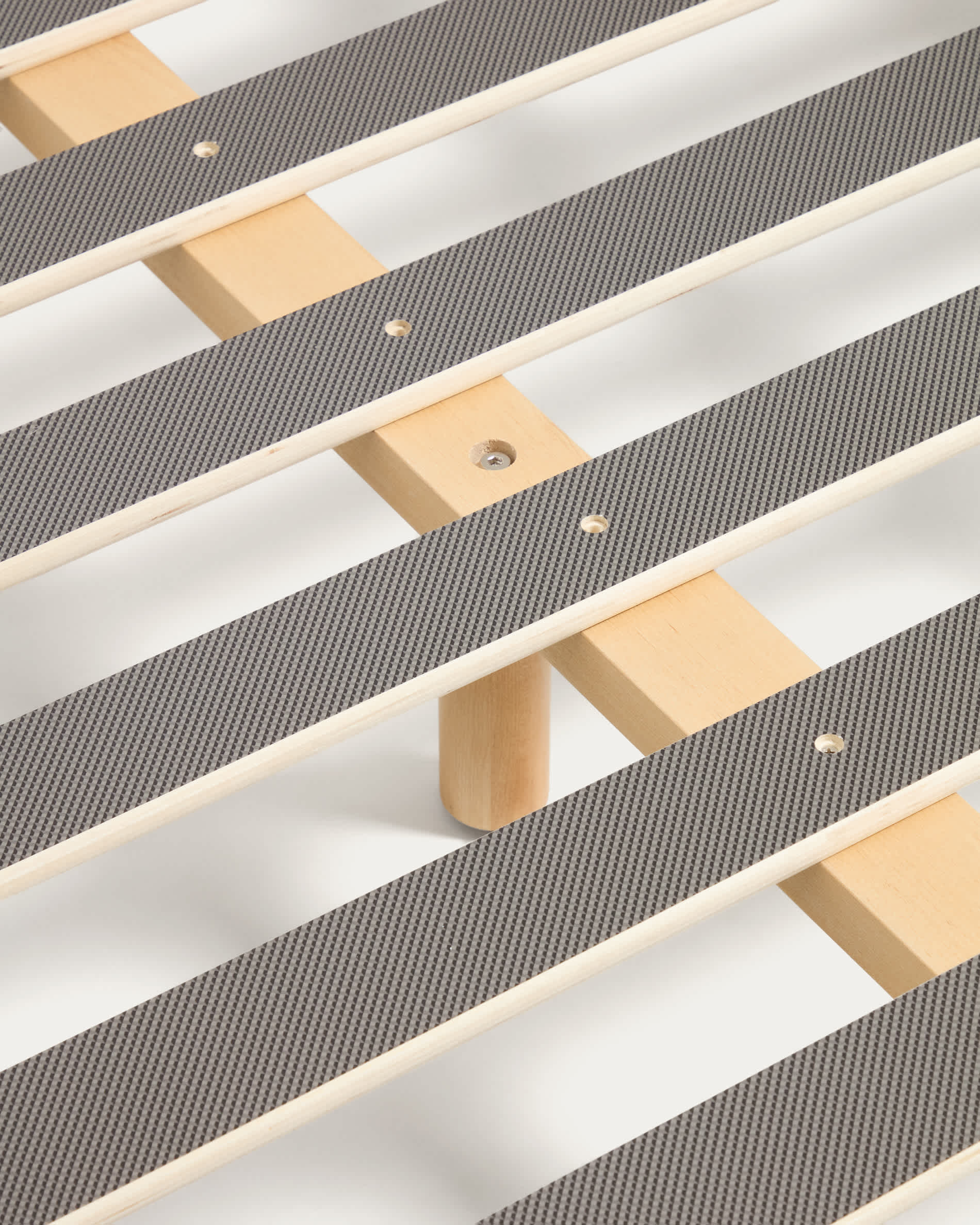 Norlen bed base in oak veneer with natural finish for 180 x 200 cm mattress FSC Mix Credit