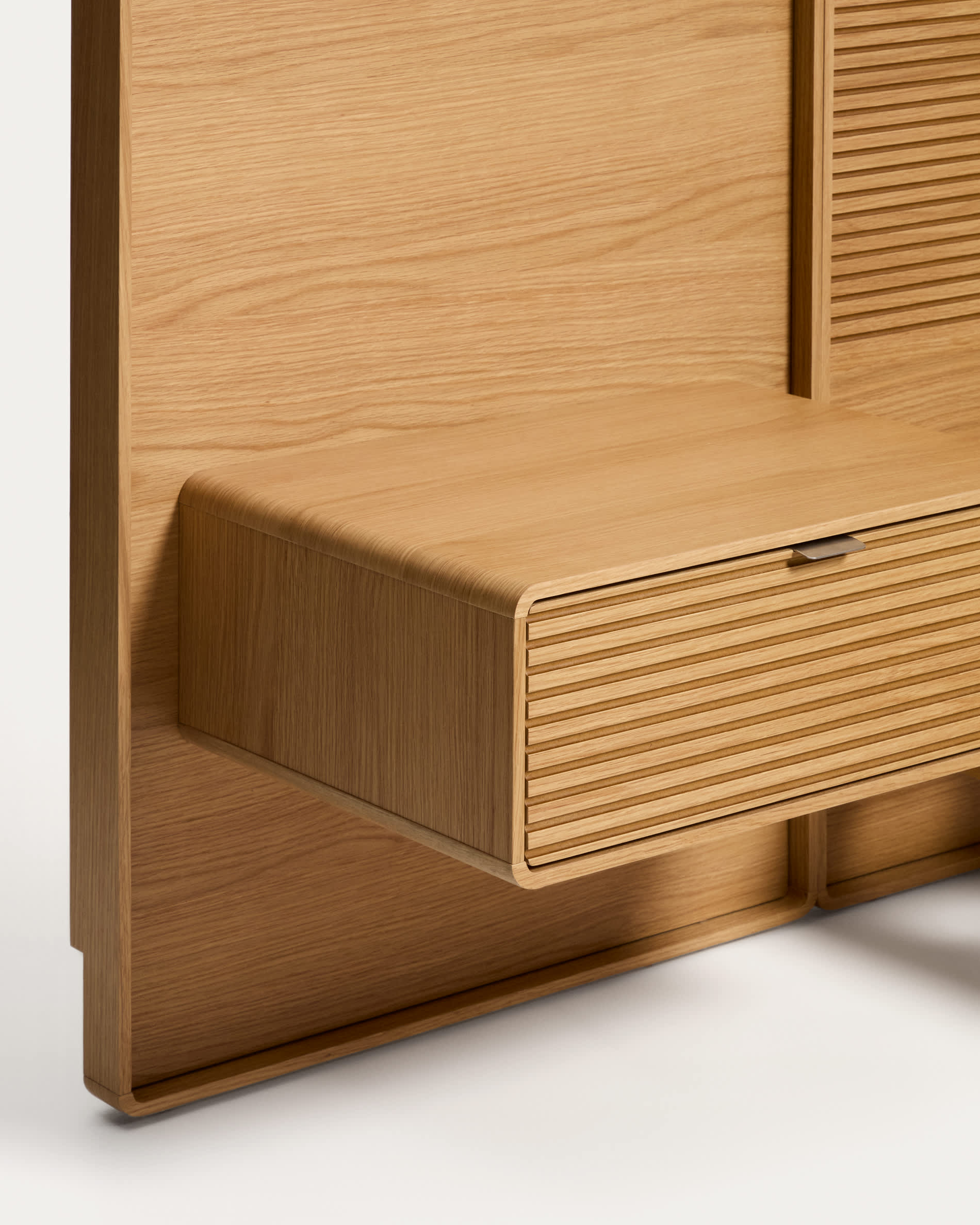 Norlen headboard with 2 bedside tables in oak veneer with natural finish and LED light for a bed up to 180 cm FSC Mix Credit