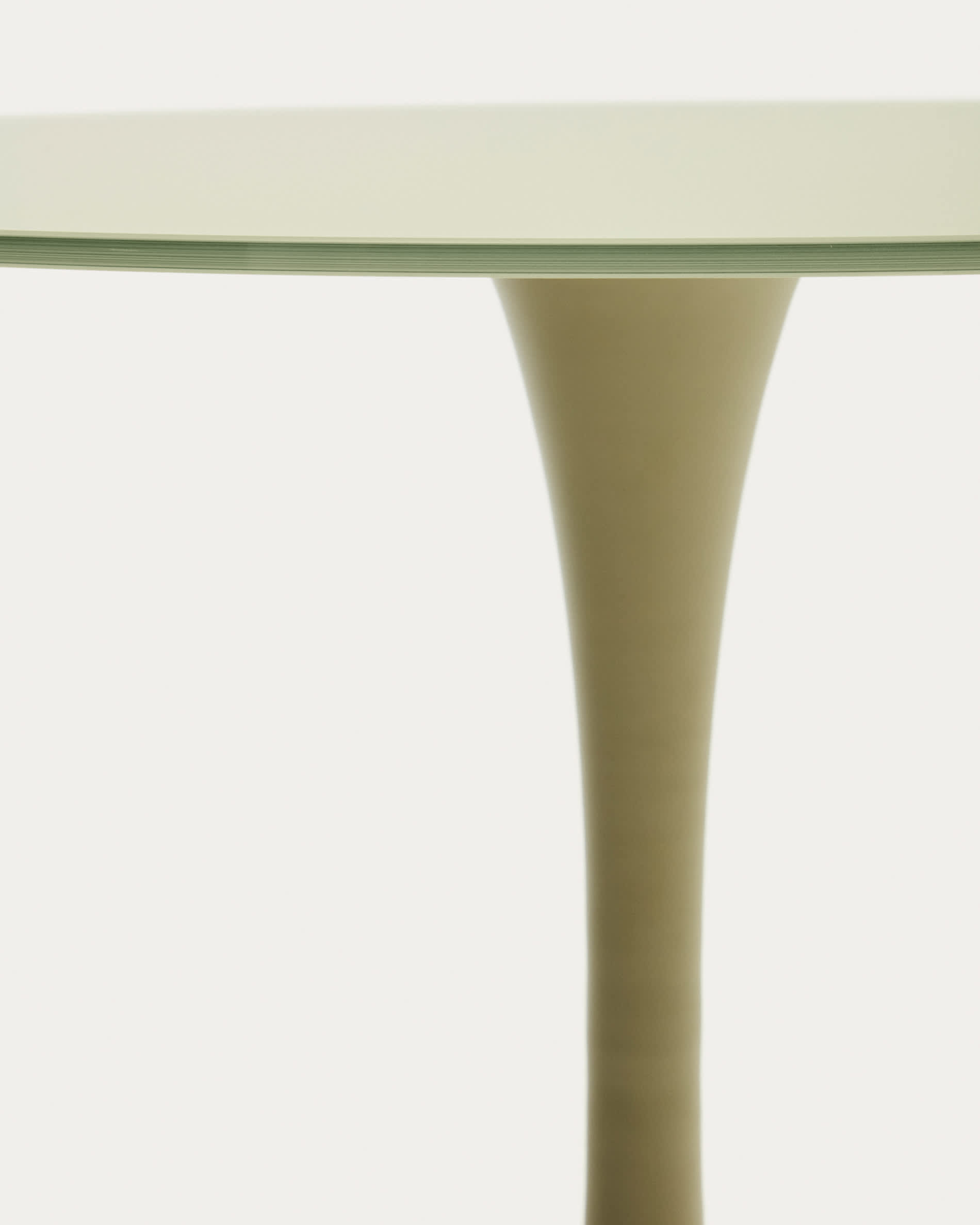 Round Vedira table in glass and green steel Ø120 cm