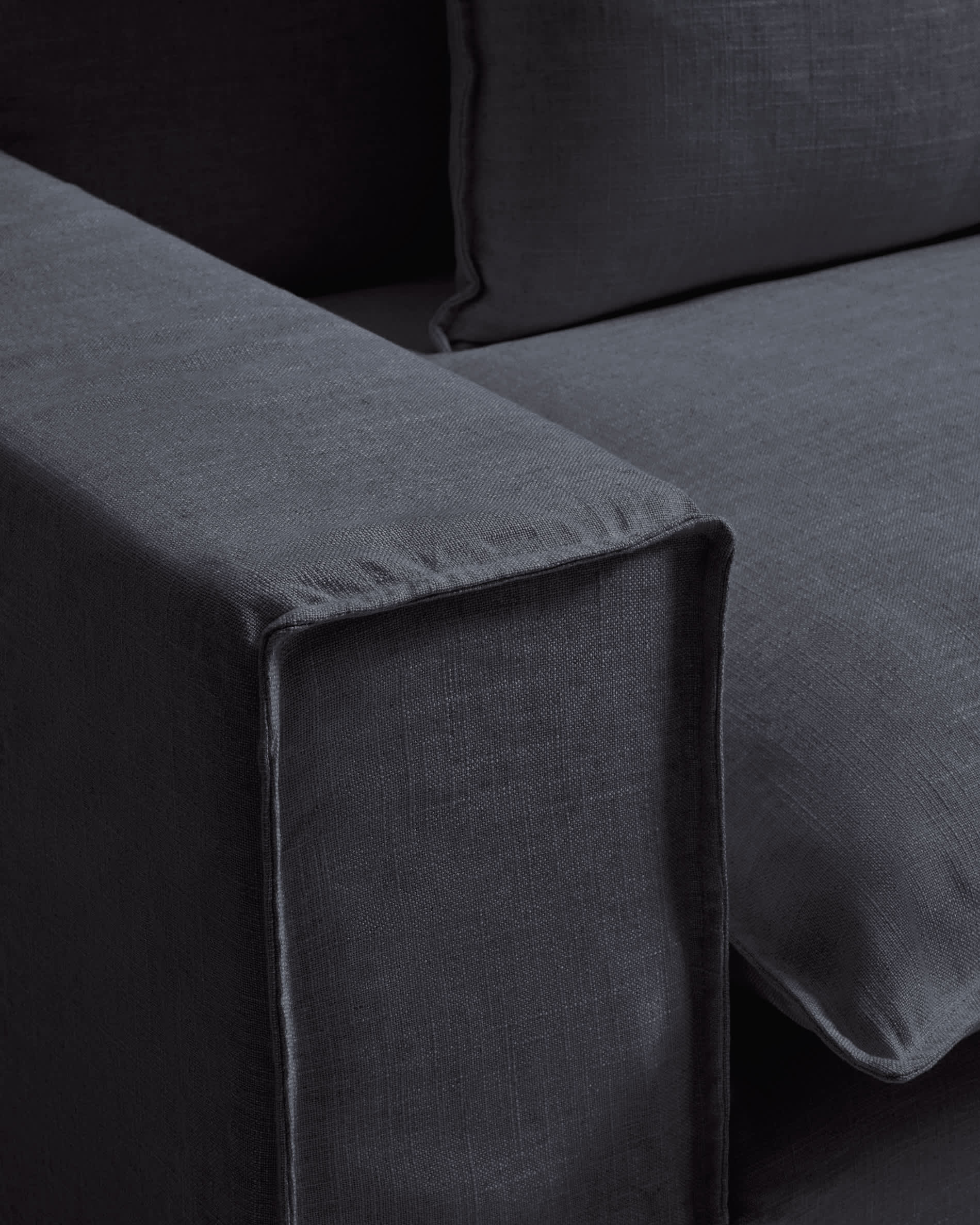 Anarela dark grey linen and viscose armchair with removable cover 150cm FSC Mix Credit