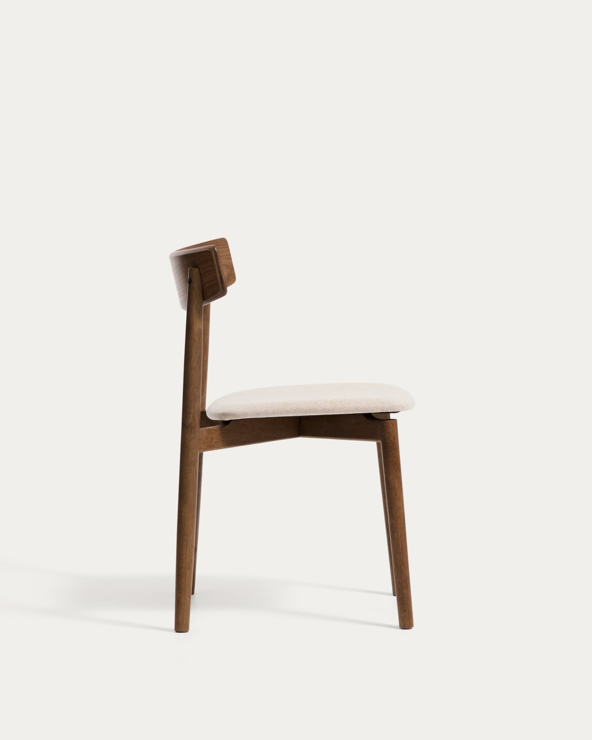 Evera chair in oak veneer with walnut finish and brown chenille