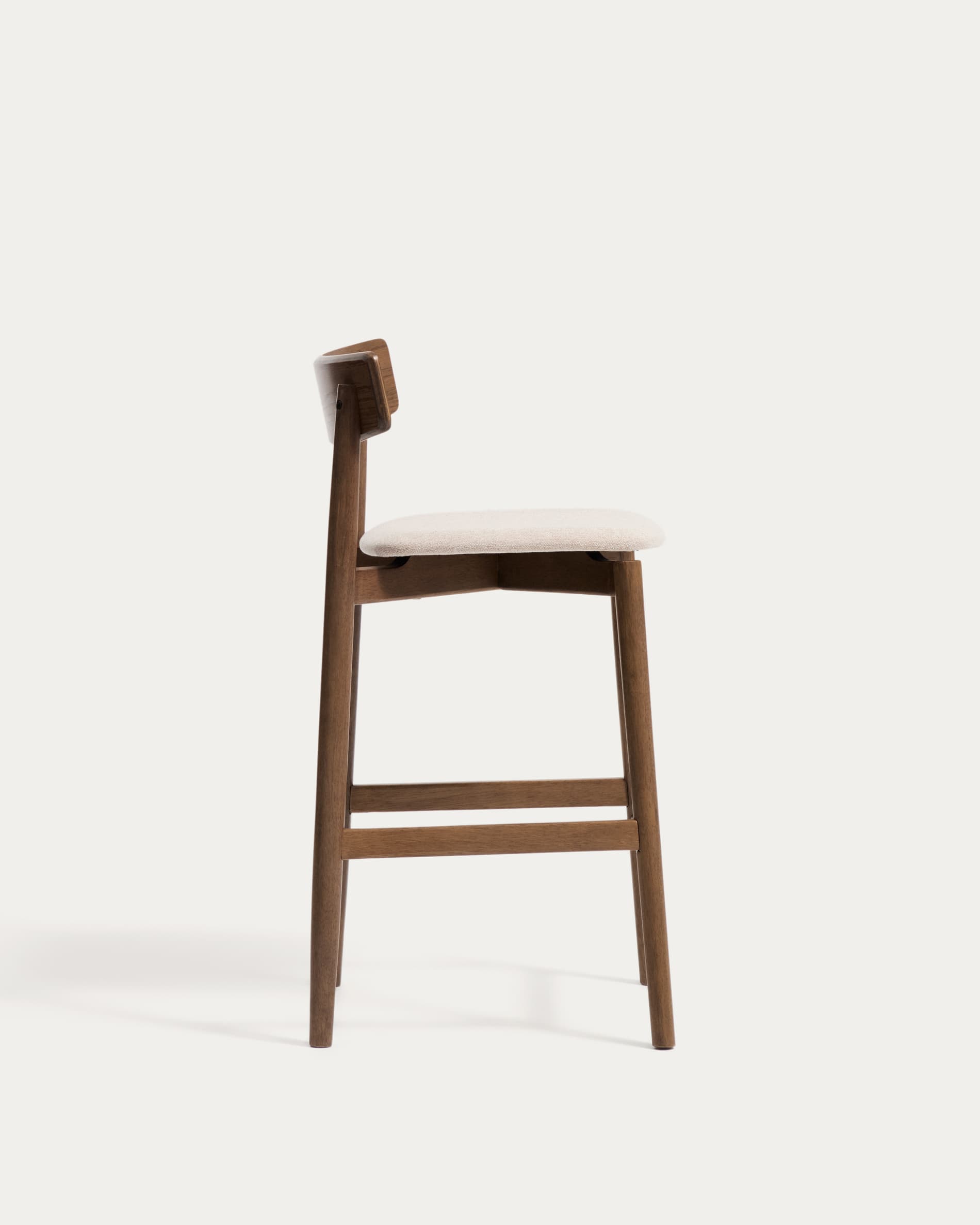 Evera stool with backrest in oak veneer with walnut finish and brown chenille 65cm