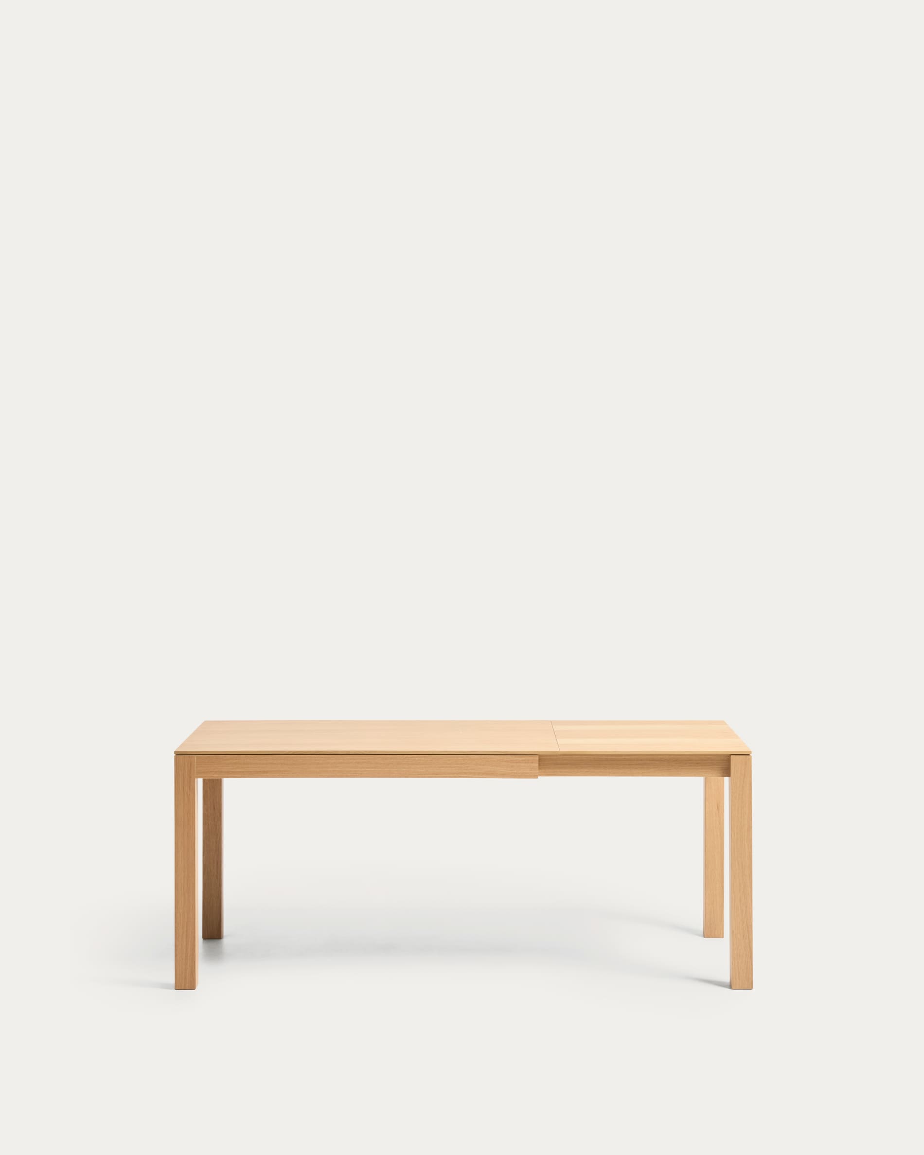 Narevi extendable table in oak veneer with natural finish 130 (190) x 80 cm