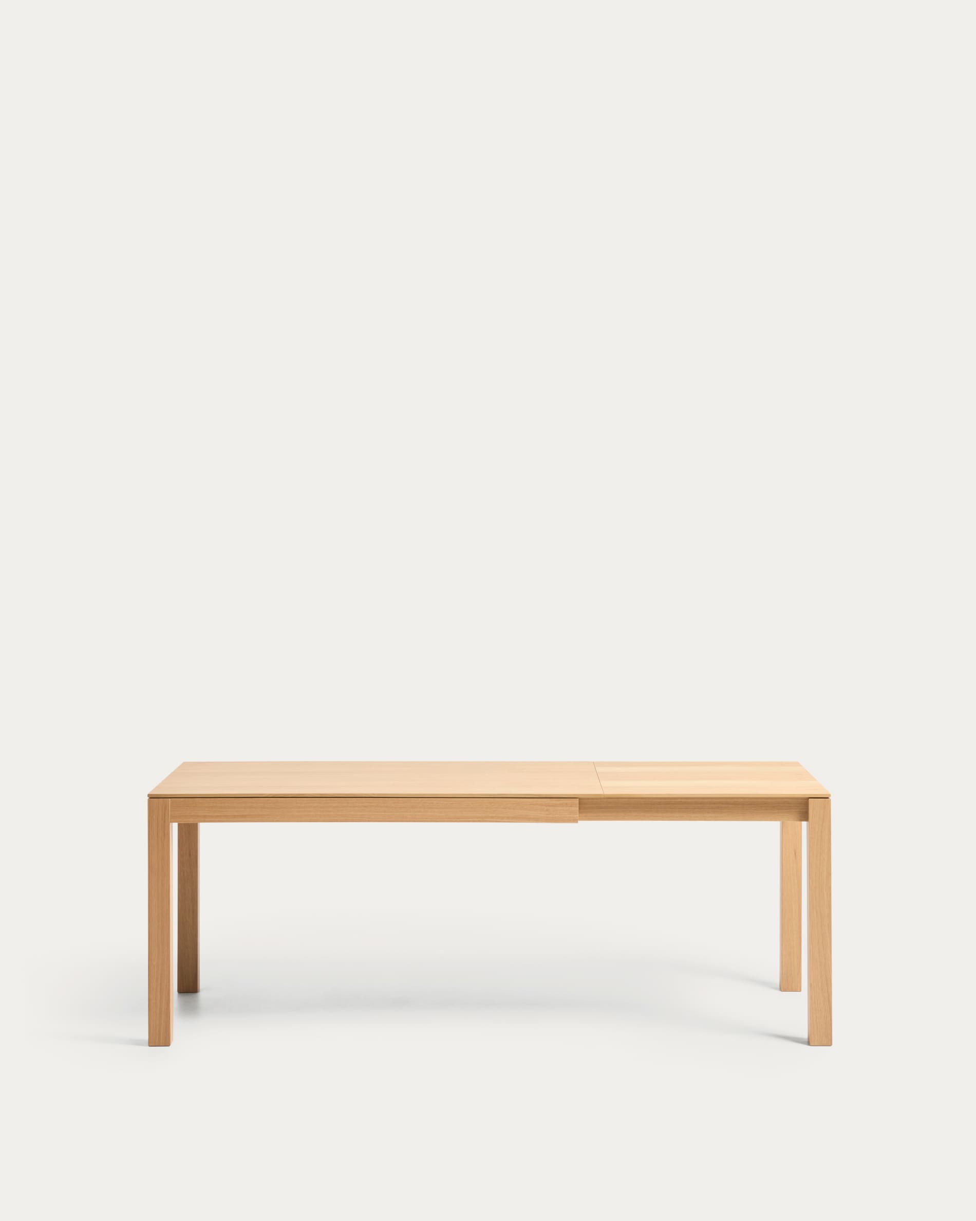 Narevi extendable table in oak veneer with natural finish 170 (230) x 80 cm