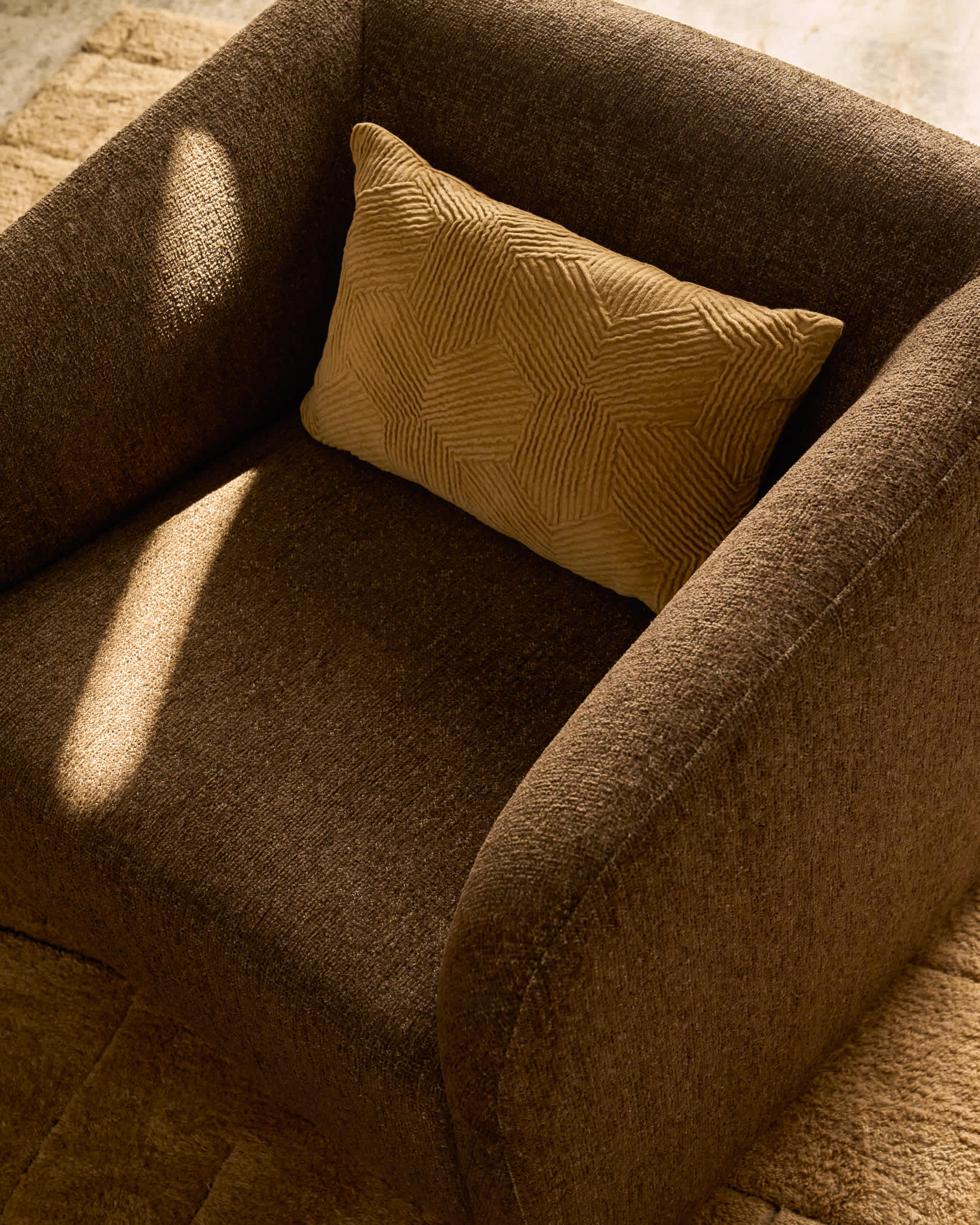 Milare armchair in chocolate brown chenille 83 cm FSC 100%