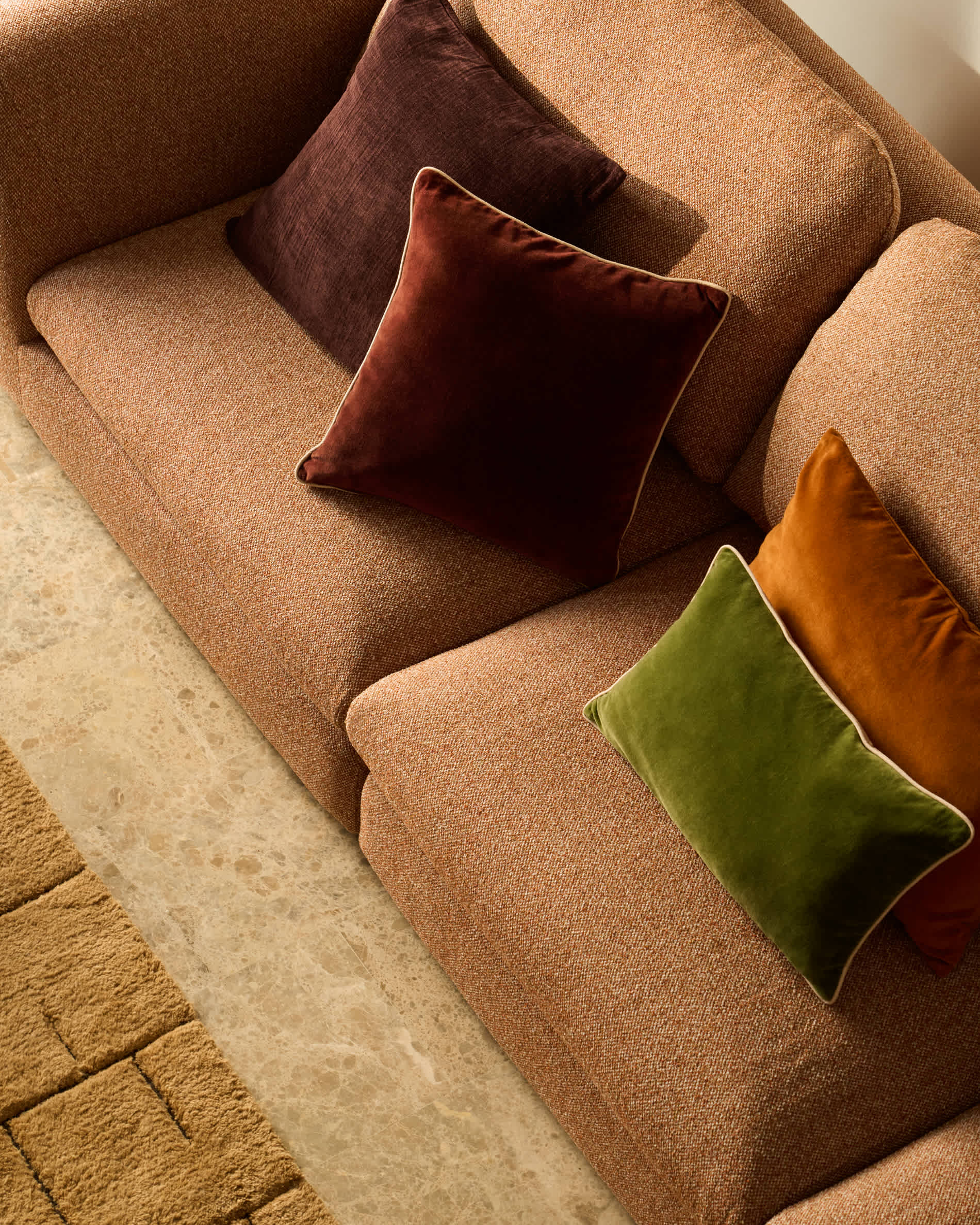 Ovelin maroon and ecru velvet cushion cover 45 x 45 cm