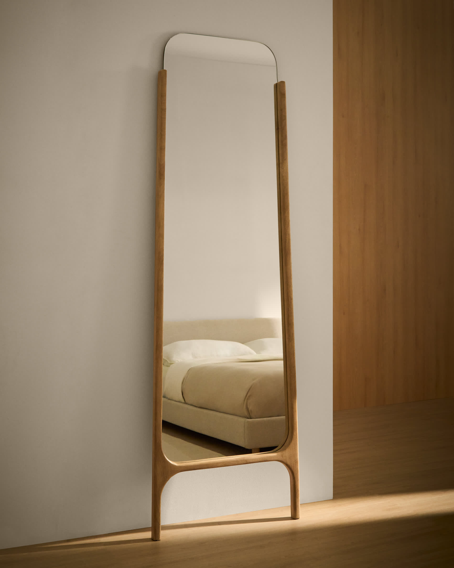 Aremi natural-coloured solid mango wood floor mirror 59 x 198 cm, FSC 100%