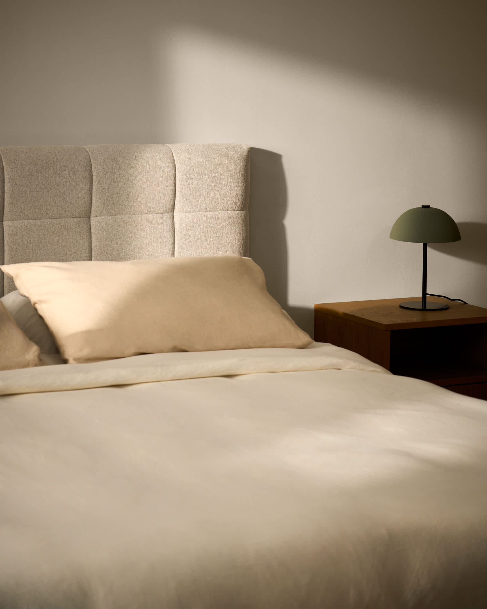 Darnela ecru chenille bed with folding storage base for 160 x 200cm mattress