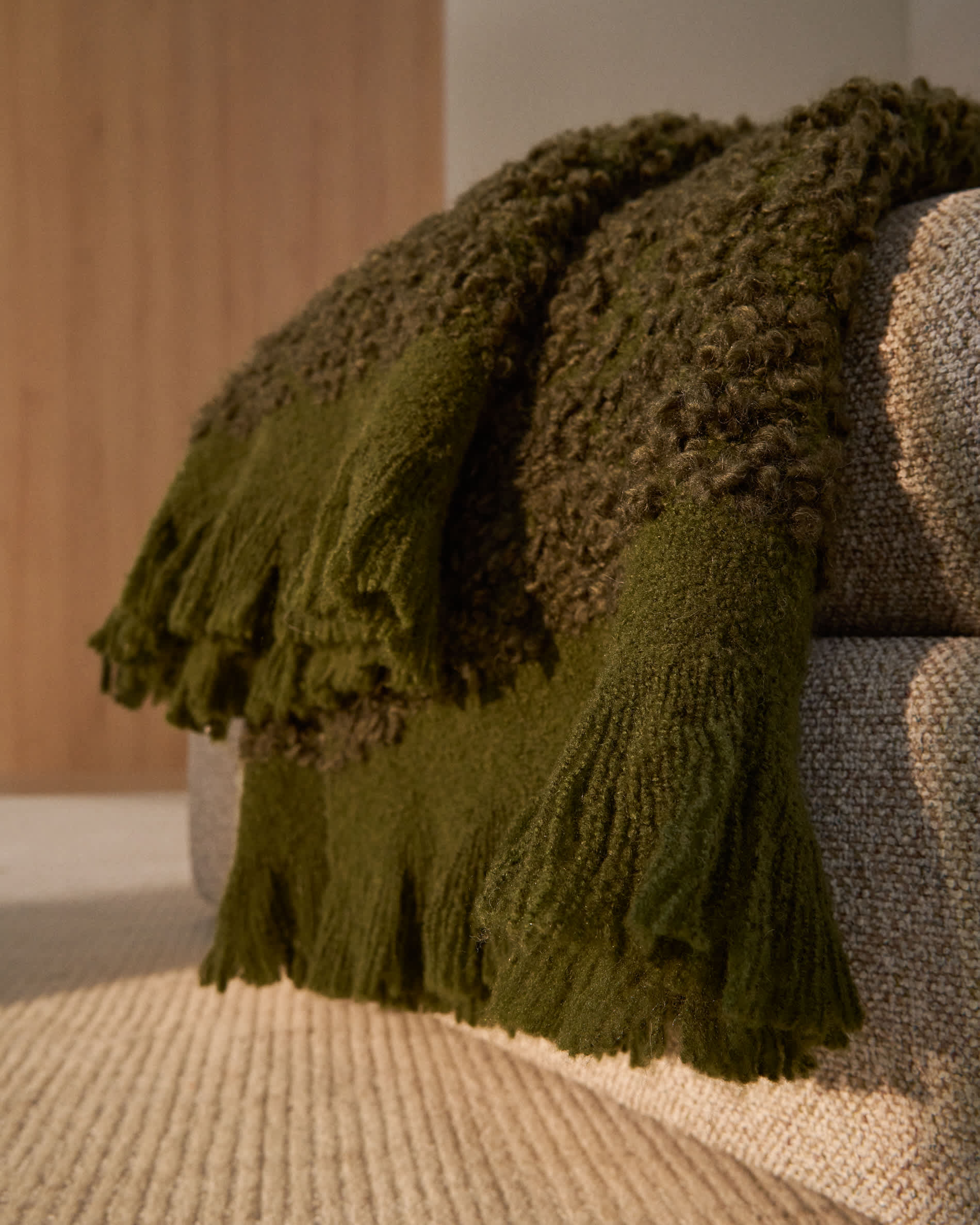 Nemora green wool blend blanket 130 x 170 cm