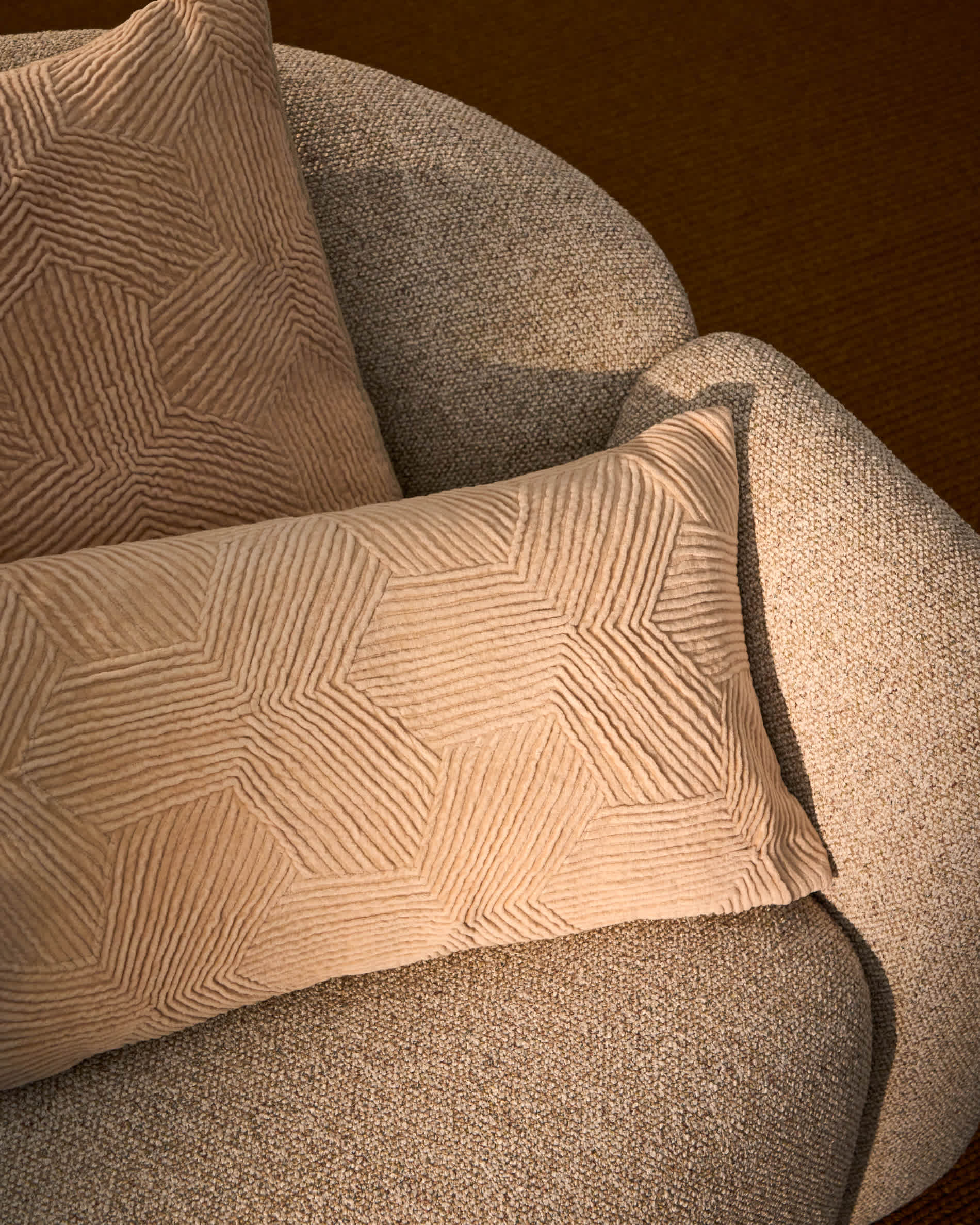 Morine off-white velvet cushion cover 30 x 50 cm